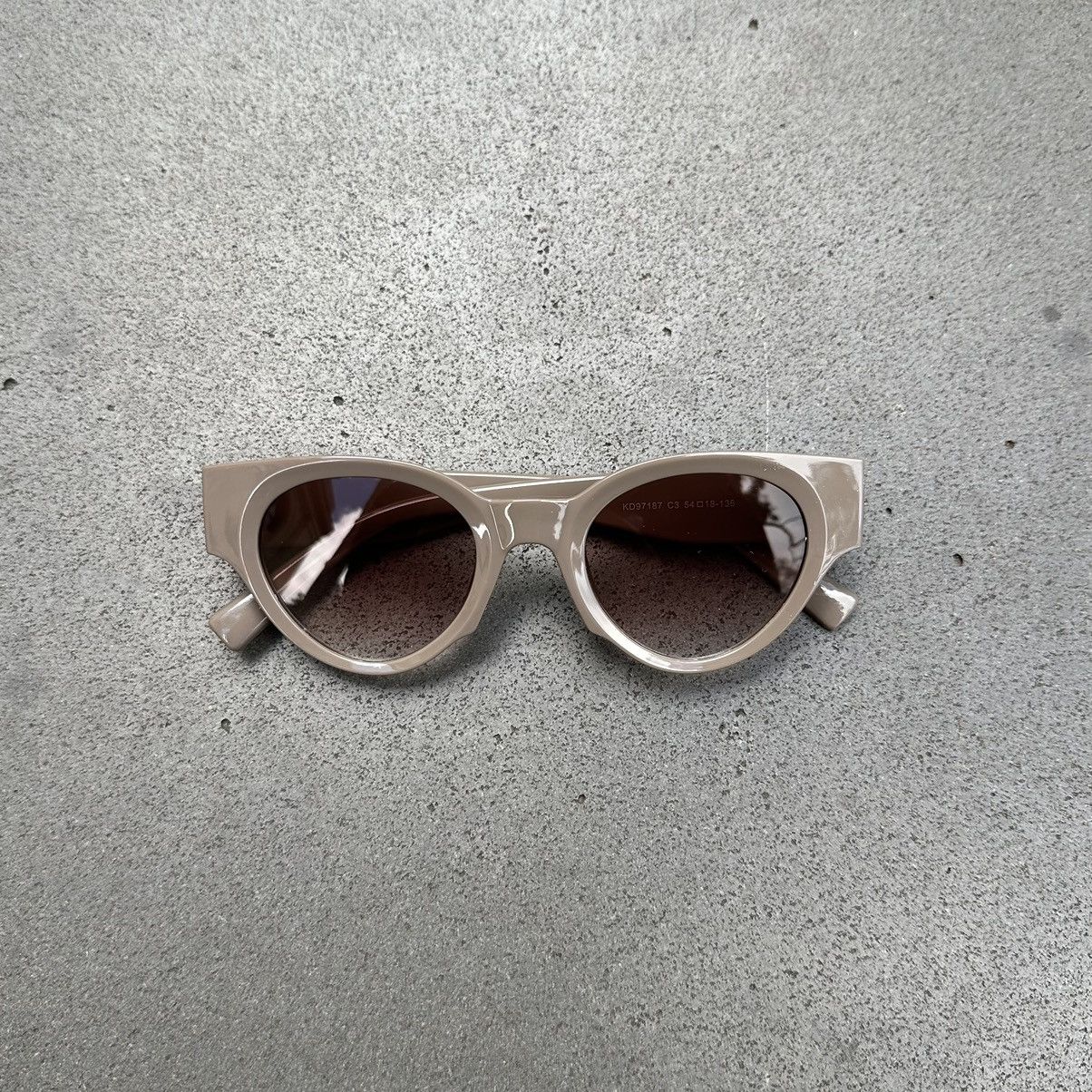 Other SUNGLASSES BRAND NEW CLASSIC RETRO VINTAGE LE97187-03 Size ONE SIZE - 1 Thumbnail