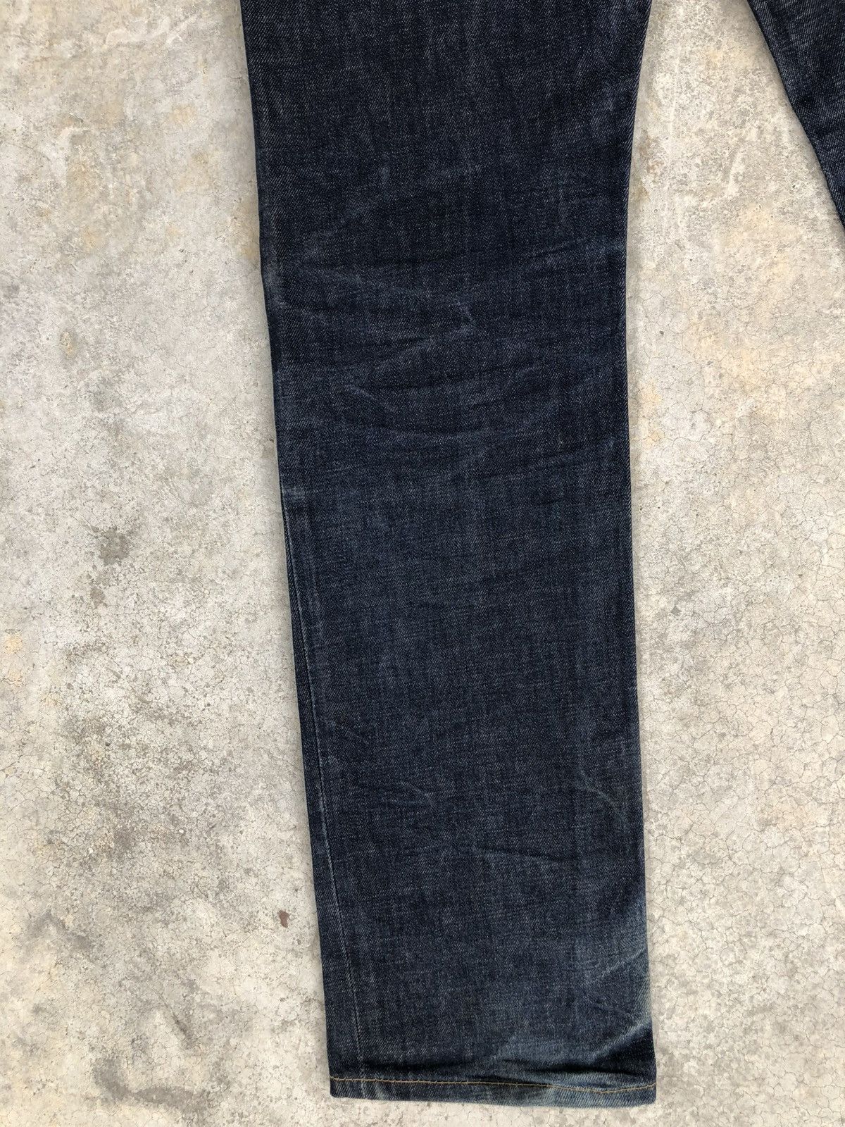 Helmut Lang Helmut Lang Classic Raw Denim Distressed Jeans Size US 31 - 13 Thumbnail