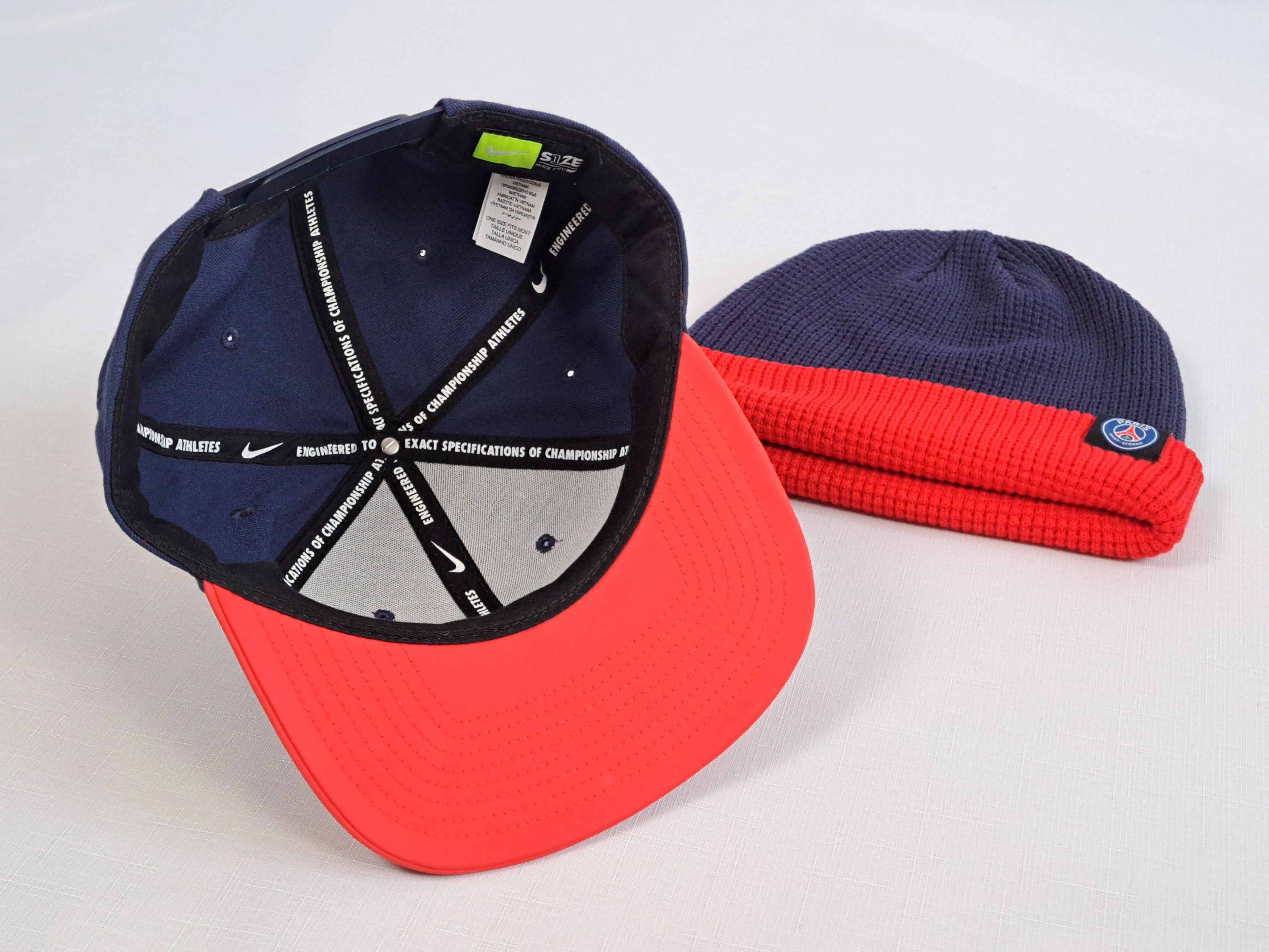 Nike NIKE Paris Saint-Germain beanie and pro snapback hat/cap. Size ONE SIZE - 11 Thumbnail