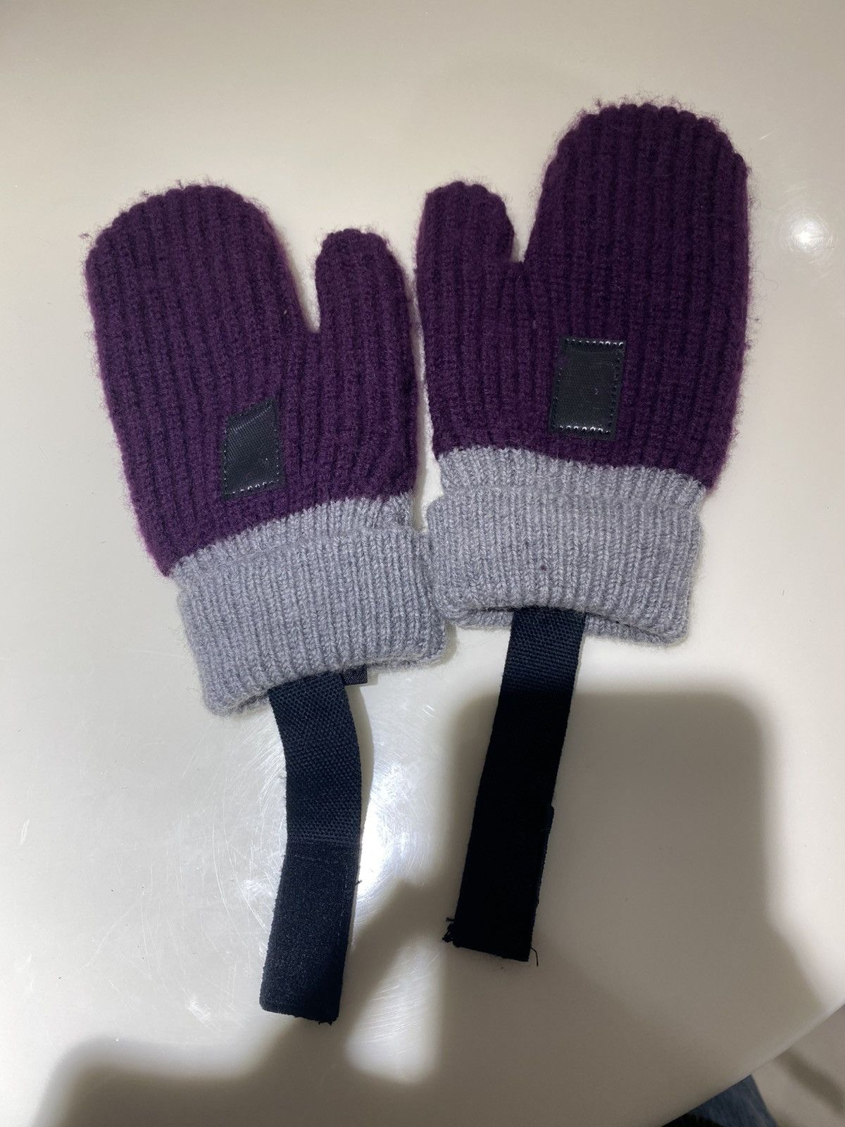 Adidas × Y-3 × Yohji Yamamoto Adidas Y-3 Woman’s Mittens Glove with strap Size ONE SIZE - 2 Thumbnail