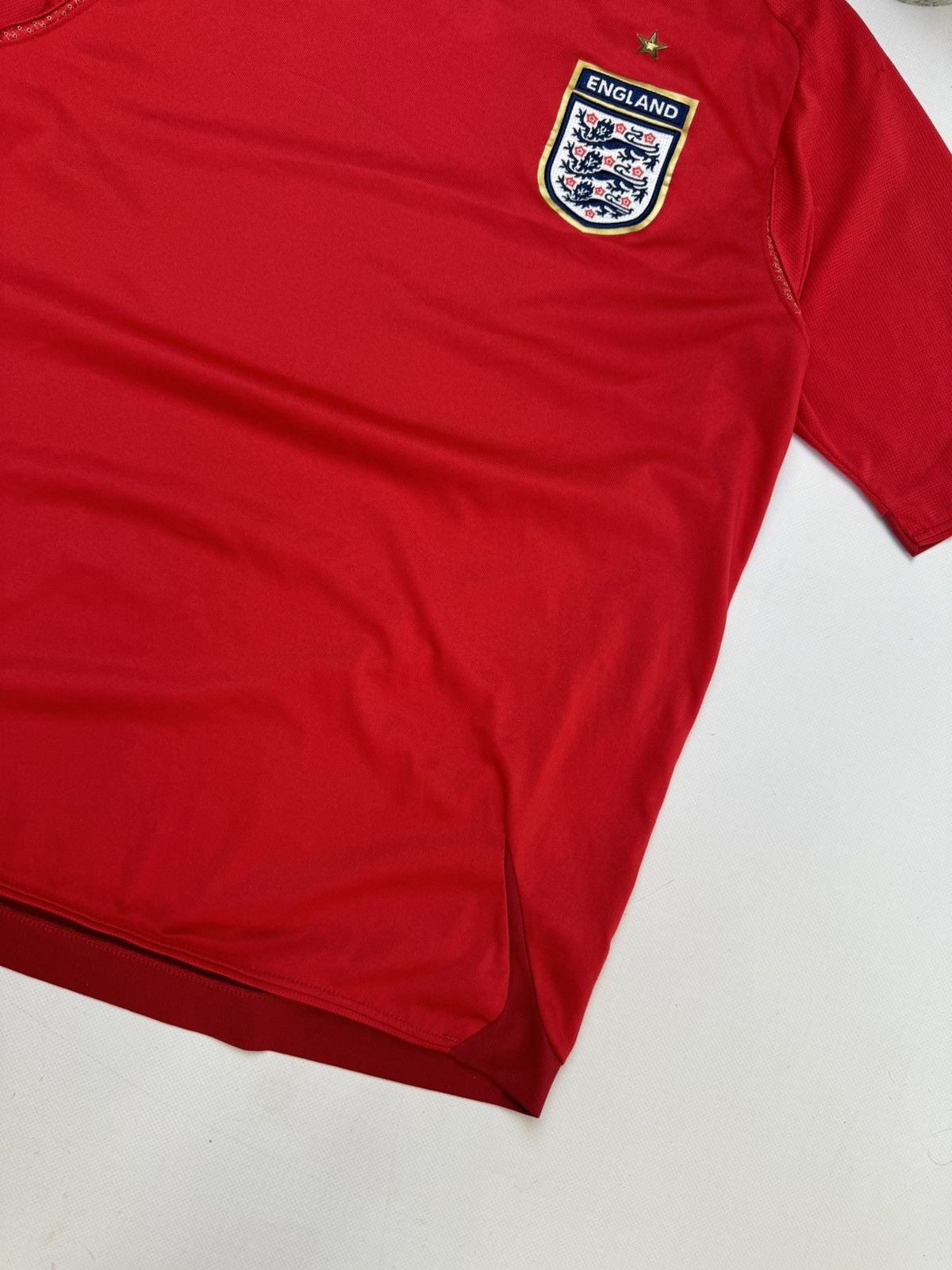 Umbro Rare vintage England umbro soccer jersey 2006-2008 Size US M / EU 48-50 / 2 - 3 Thumbnail