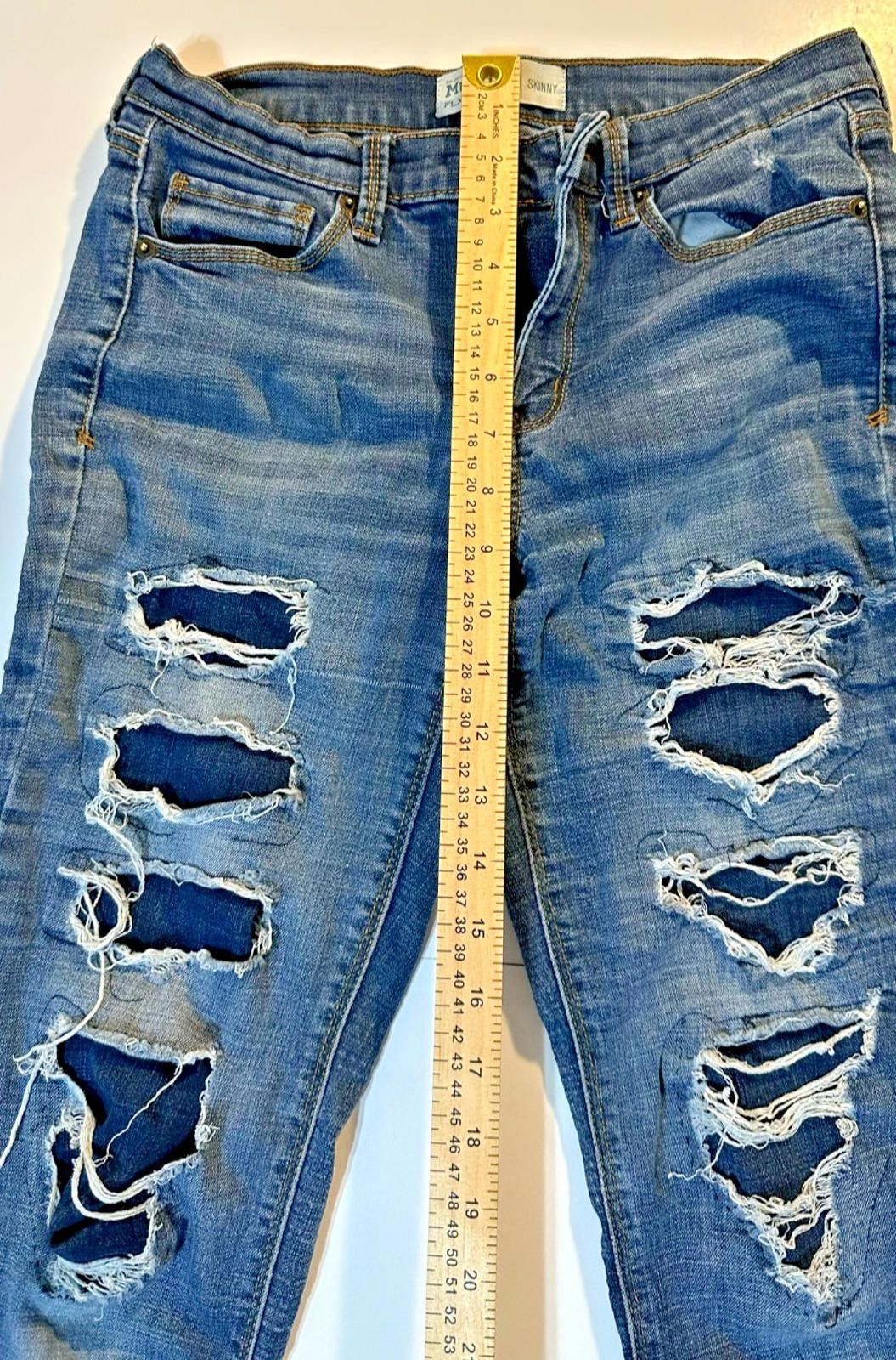 Steve Madden Mudd Women Skinny Jeans Size 5L/27W Flex Stretch distressed Size 30" / US 8 / IT 44 - 8 Thumbnail