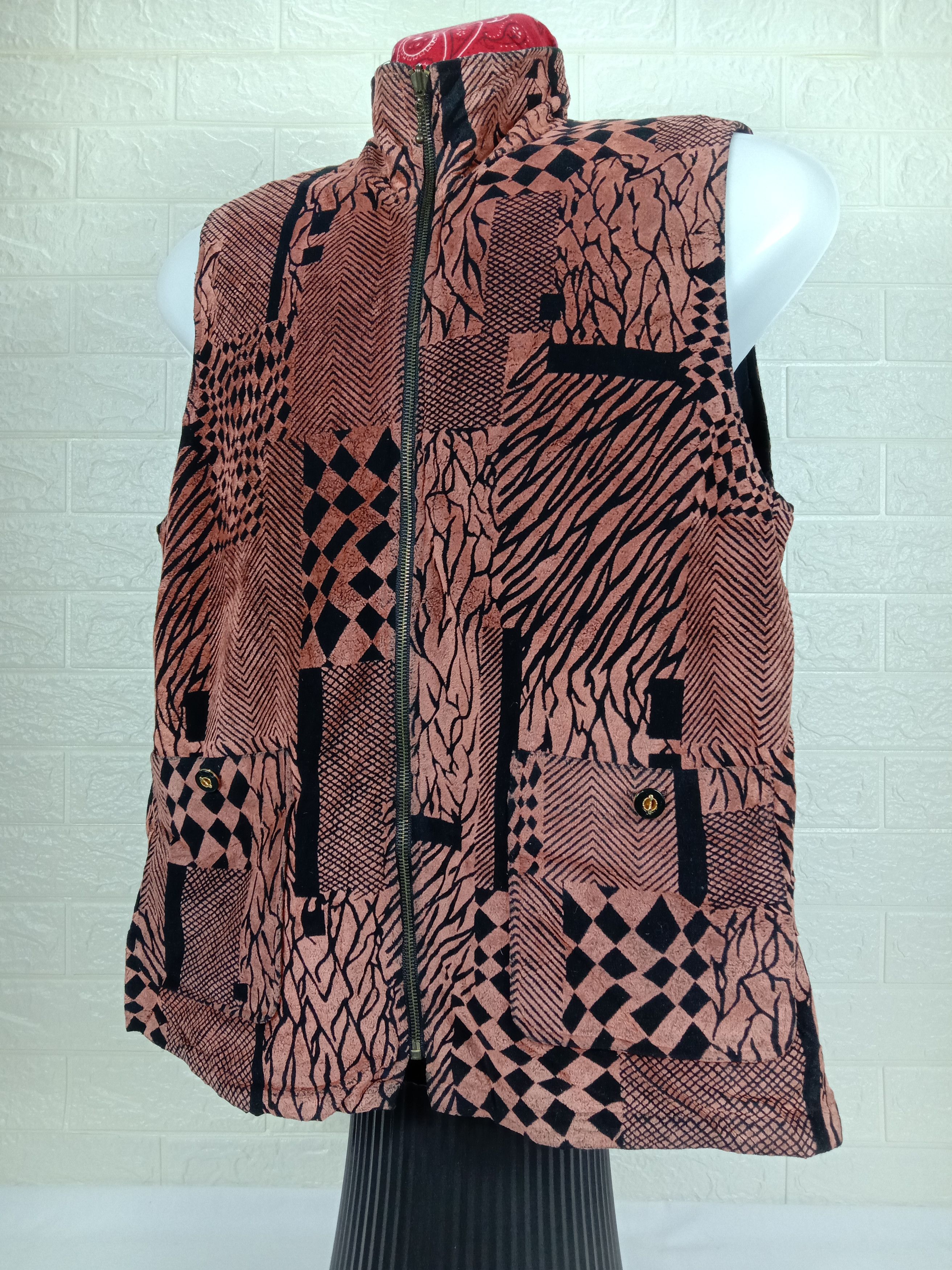 Japanese Brand Vintage Elegance Fashion Stylish Reversible Vest Size US L / EU 52-54 / 3 - 3 Thumbnail