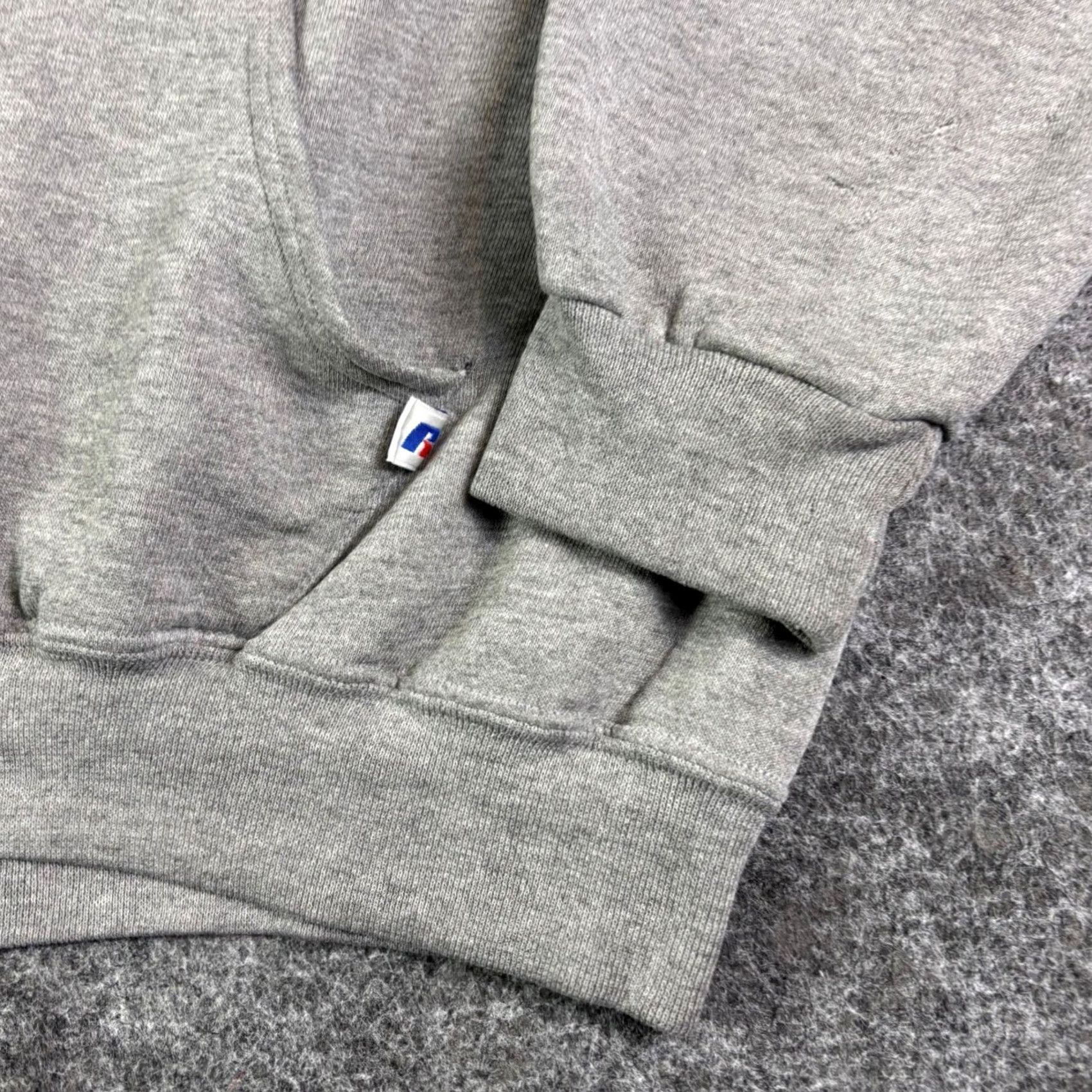 Russell Athletic VINTAGE Georgia Bulldogs Russell Athletic Hooded Sweatshirt Pullover Size L Gray Men Regular Crew Neck Sweatshirt Size US L / EU 52-54 / 3 - 6 Thumbnail