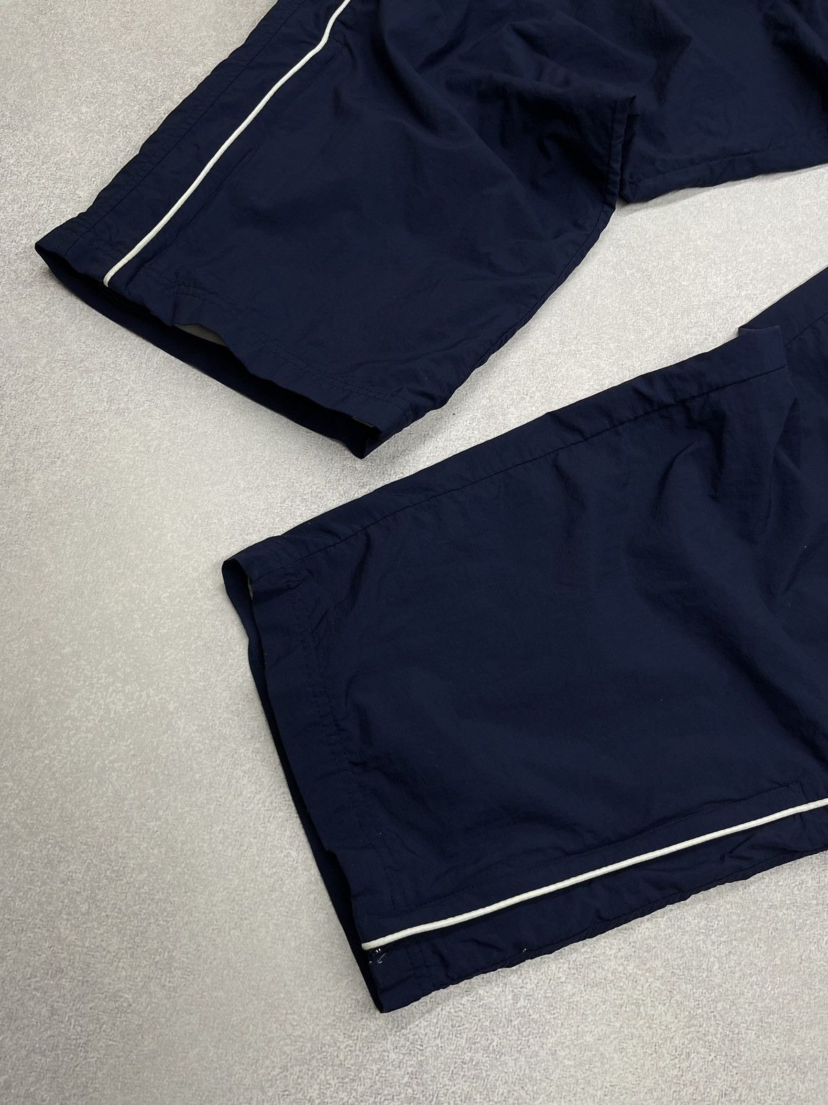 Nike Vintage Nike Nylon Navy Sweatpants Dense Drill Y2K ACG TN Size US 36 / EU 52 - 7 Thumbnail