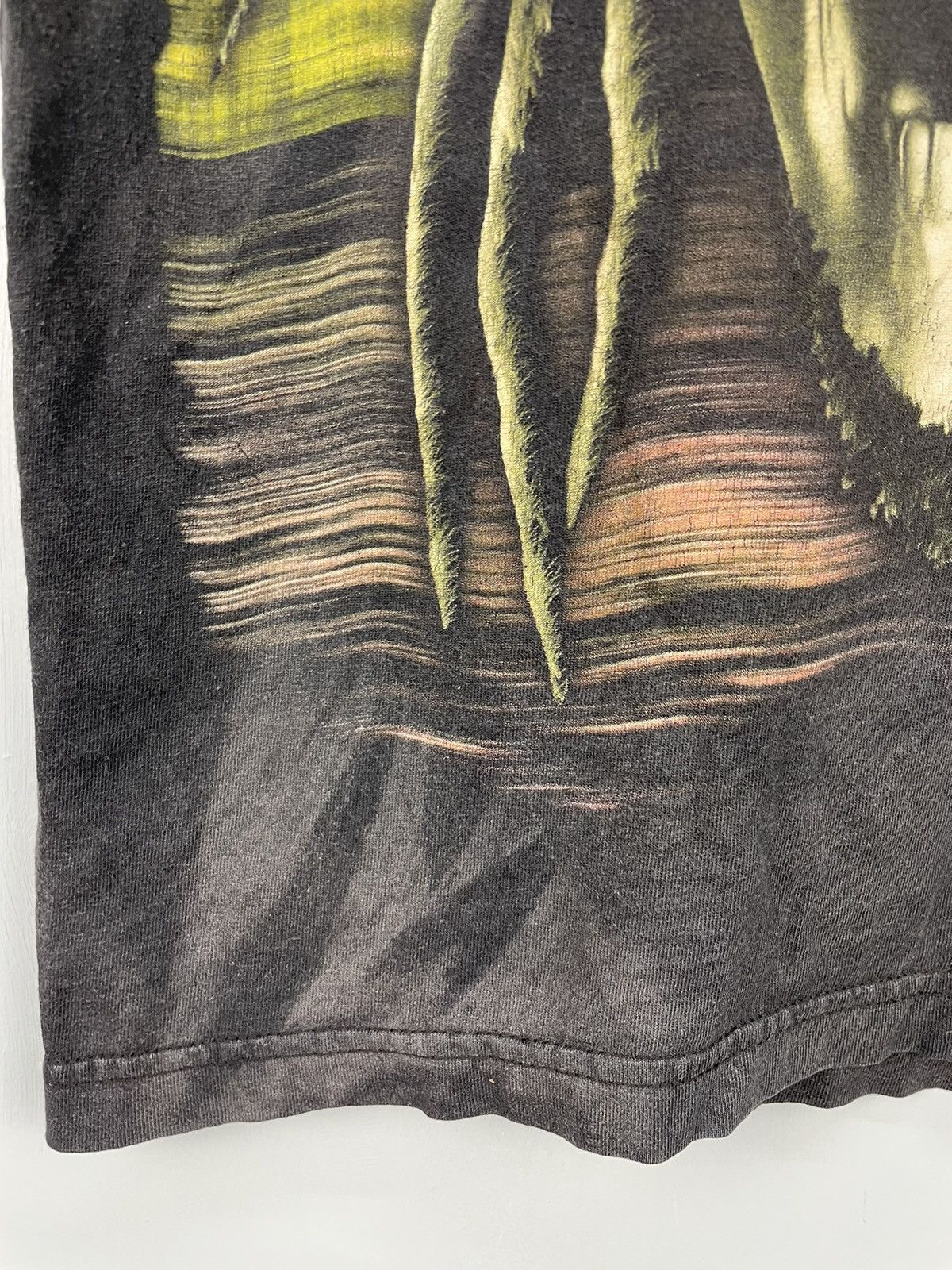Other Skull smoke horror t shirt Size US M / EU 48-50 / 2 - 4 Thumbnail