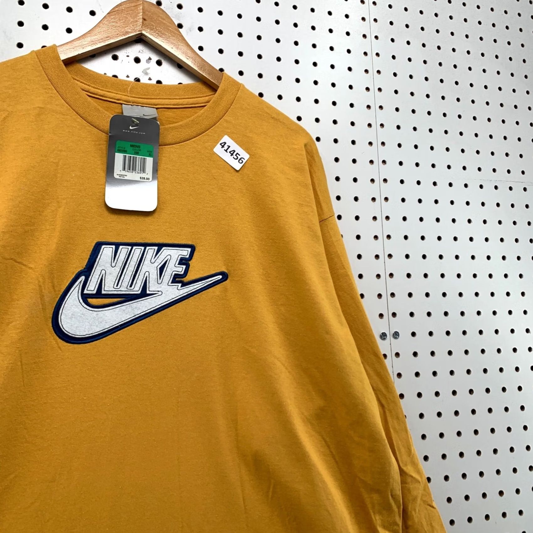 Nike VINTAGE Nike Shirt Mens XL Yellow Long Sleeve Embroidered SpellOut NEW Size US XL / EU 56 / 4 - 7 Thumbnail