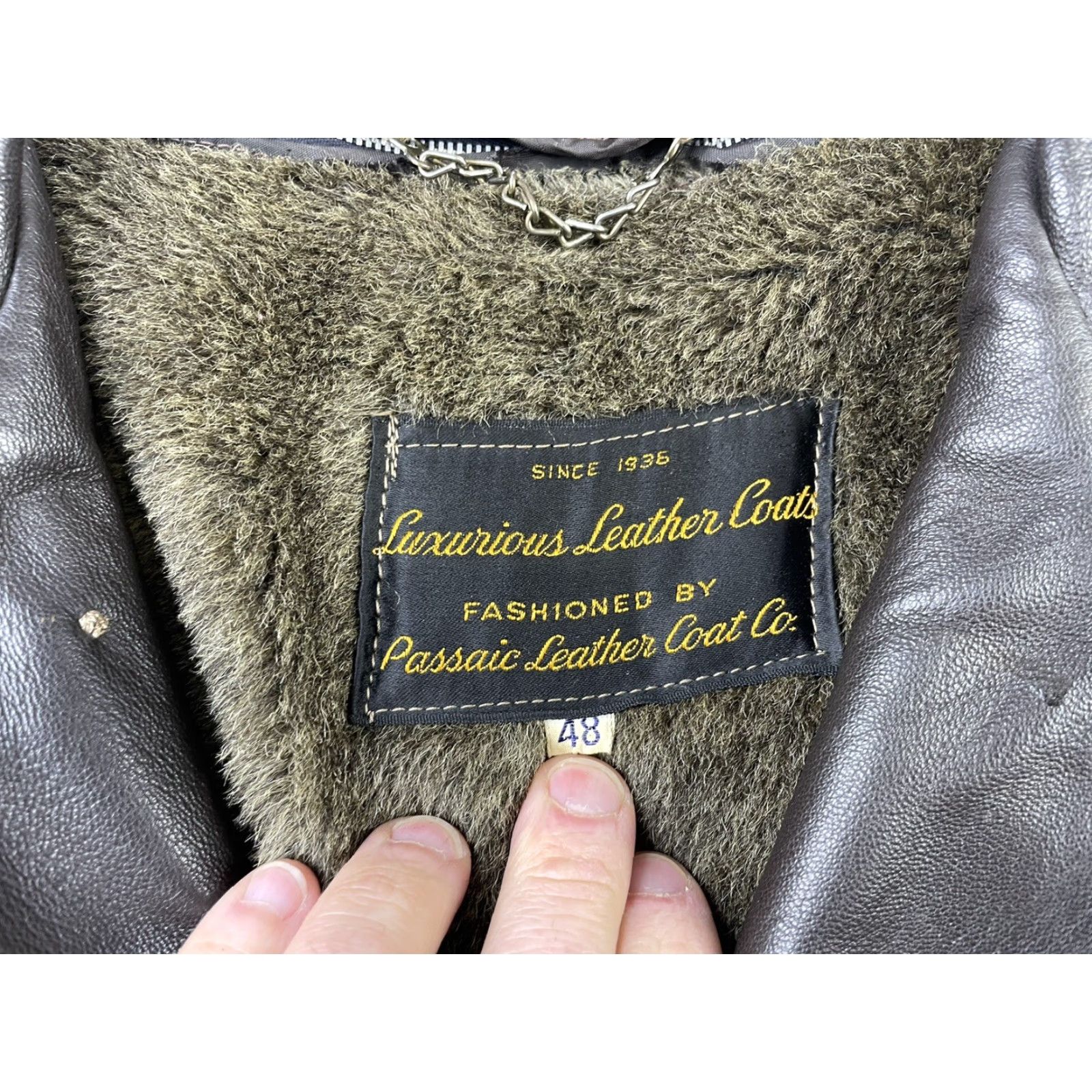 Vintage VINTAGE Passaic Leather Coat Co. Moss Green Suede Jacket with Alpaca Lining Sz 48 Brown 1970s Grunge Mens Size US M / EU 48-50 / 2 - 2 Thumbnail