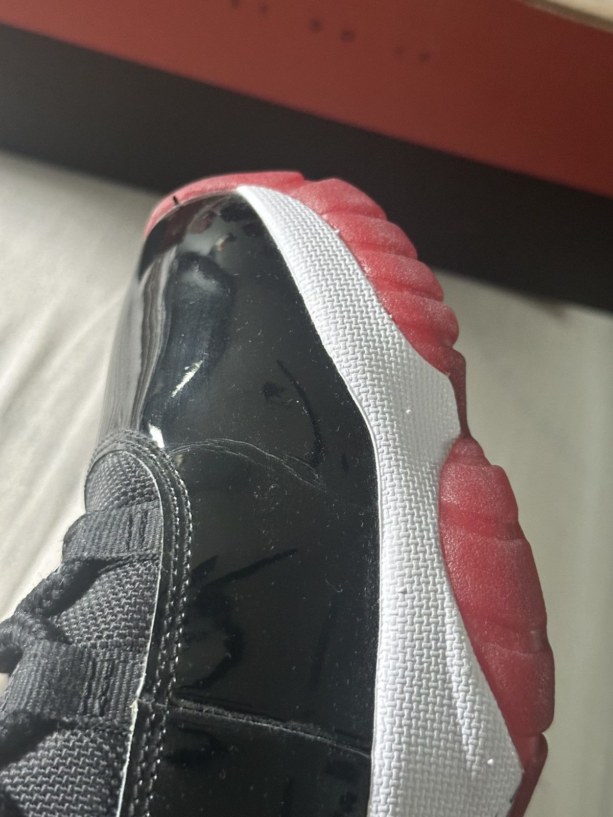 Jordan Brand Jordan 11 Retro Bred 2019 Size US 10 / EU 43 - 6 Thumbnail