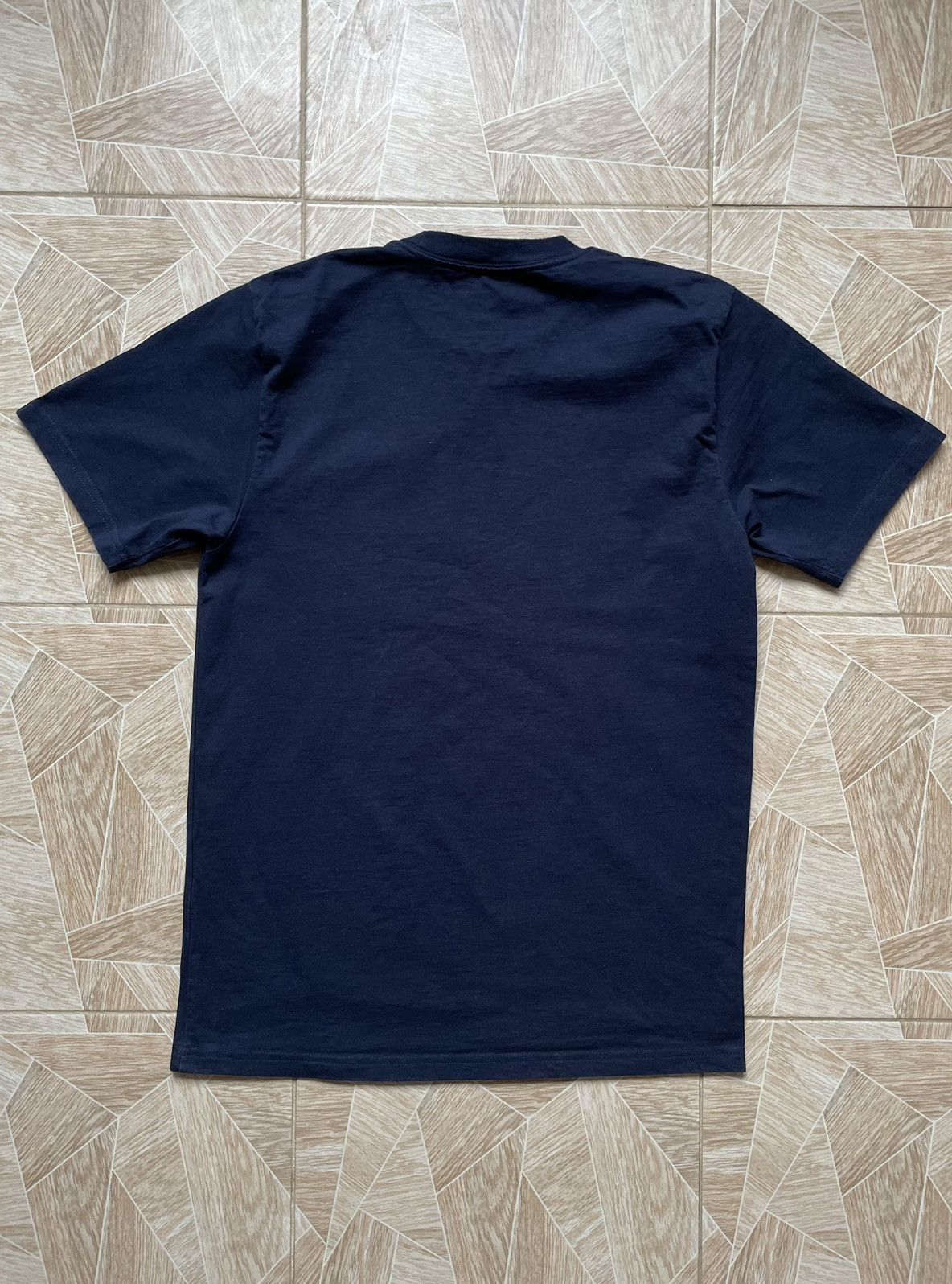 Carhartt × Carhartt Wip Y2K Vintage Carhartt WIP Bigo Logo Usa Tee Navy Retro Hype Size US S / EU 44-46 / 1 - 4 Thumbnail