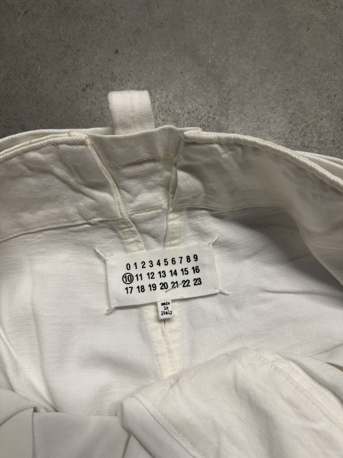 Maison Margiela MAISON MARGIELA SHORTS Size US 30 / EU 46 - 4 Thumbnail