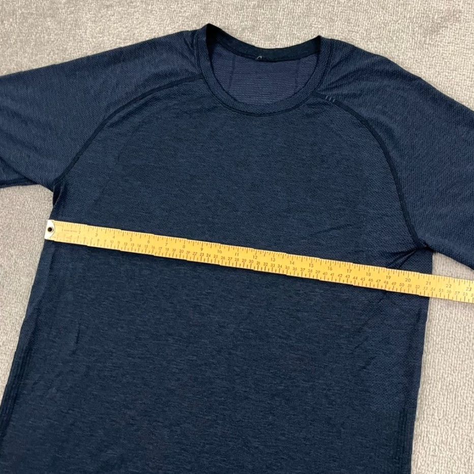 Lululemon Lululemon Metal Vent Tech Shirt Mens XL Blue Active Fitness Training Workout Gym Size US XL / EU 56 / 4 - 5 Thumbnail