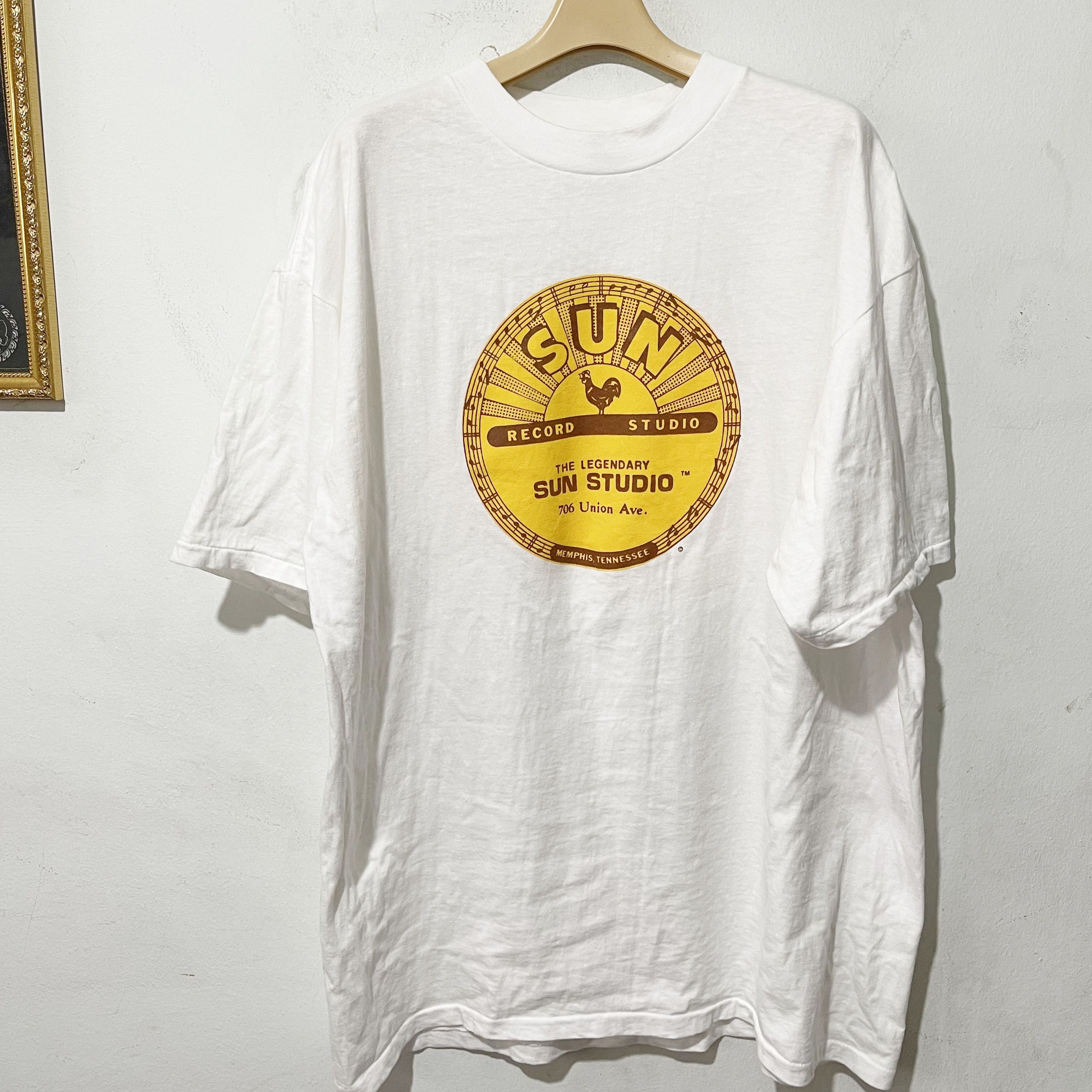 Vintage Vintage 90s Sun Studio Memphis T-Shirt Size US XL / EU 56 / 4 - 1 Thumbnail