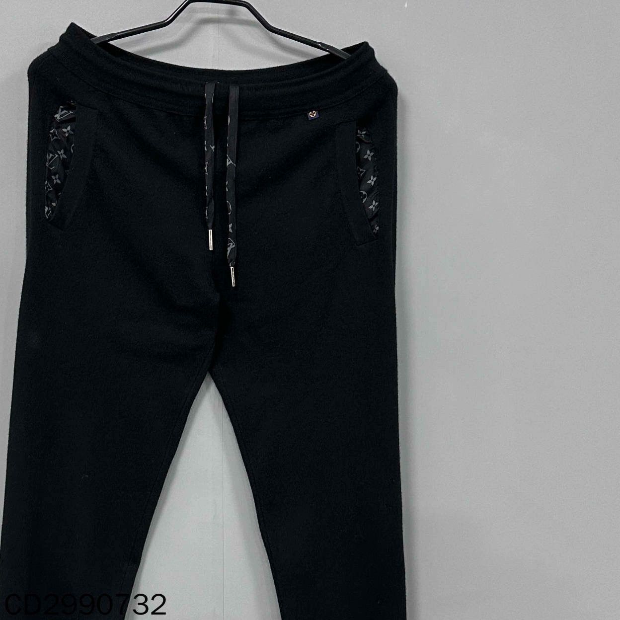 Louis Vuitton Louis Vuitton Retro Casual Pants 28 Men Size US 28 / EU 44 - 1 Thumbnail