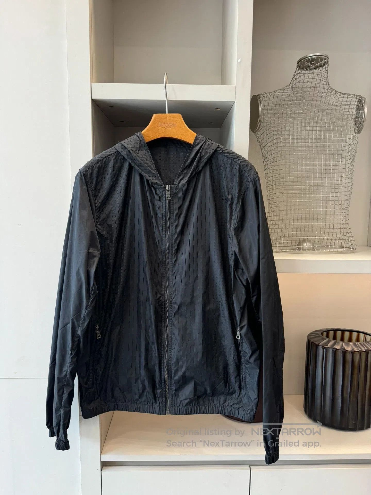 Prada Prada Lightweight Windbreaker Jacket. Size US L / EU 52-54 / 3 - 1 Thumbnail
