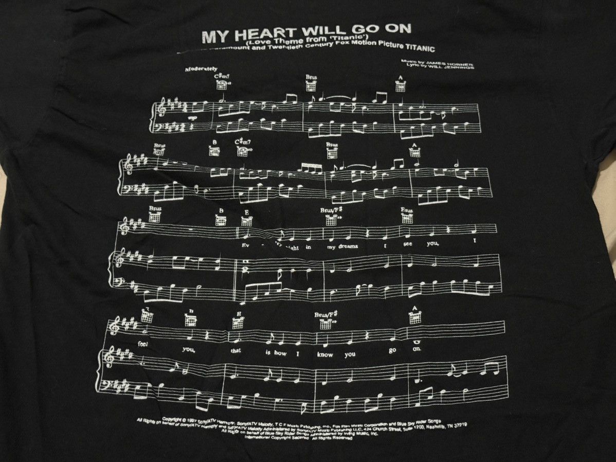 Vintage Vintage 90s Titanic Leonardo DiCaprio Bootleg T Shirt Size US XS / EU 42 / 0 - 10 Thumbnail