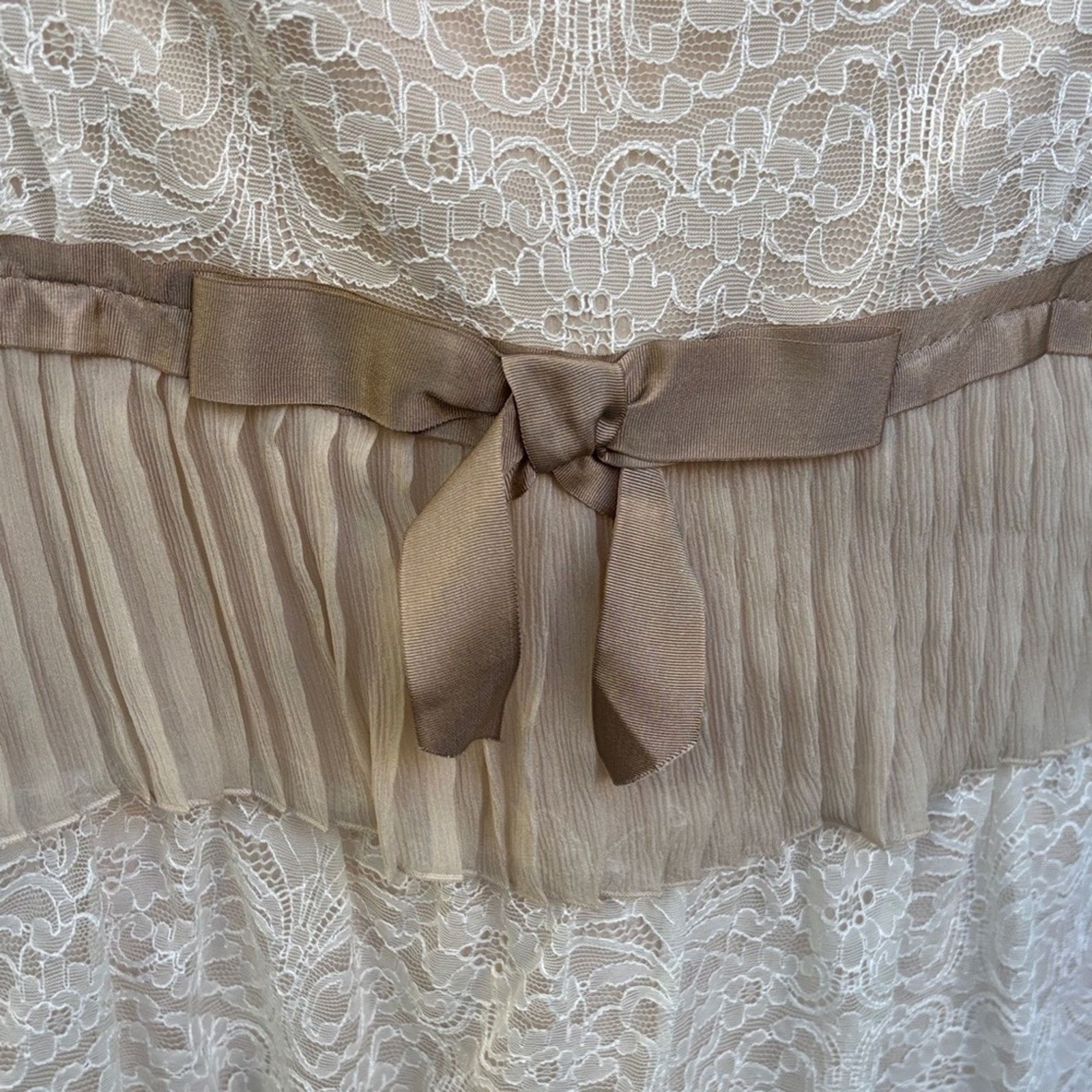 Blumarine NWT Blumarine Cream and Tan Lace Dress Women's Size 10 Size L / US 10 / IT 46 - 8 Thumbnail