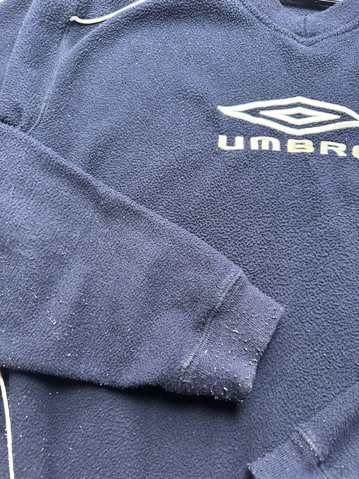 Umbro × Vintage Vintage Umbro fleece sweatshirt big logo size L Size US L / EU 52-54 / 3 - 5 Thumbnail