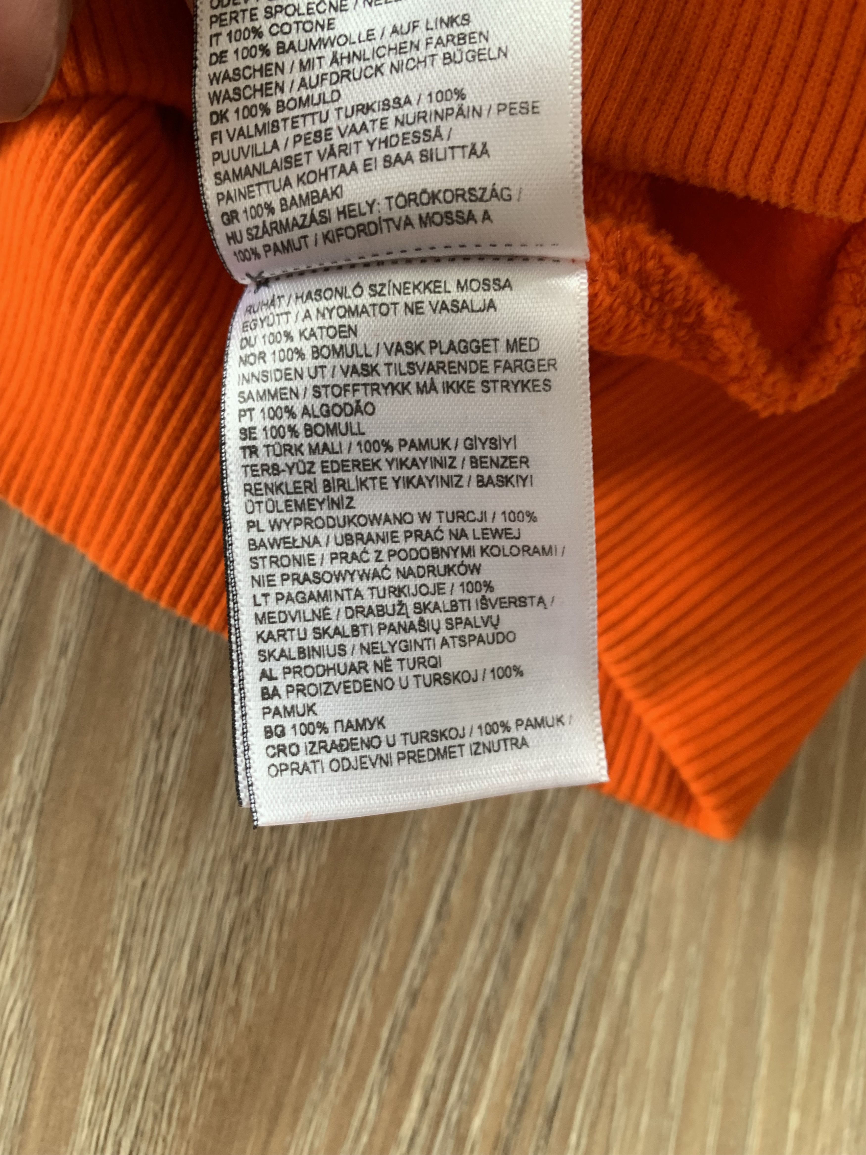 Japanese Brand × Superdry Superdry Orange Cotton Center Logo Hoodie Size US S / EU 44-46 / 1 - 10 Thumbnail