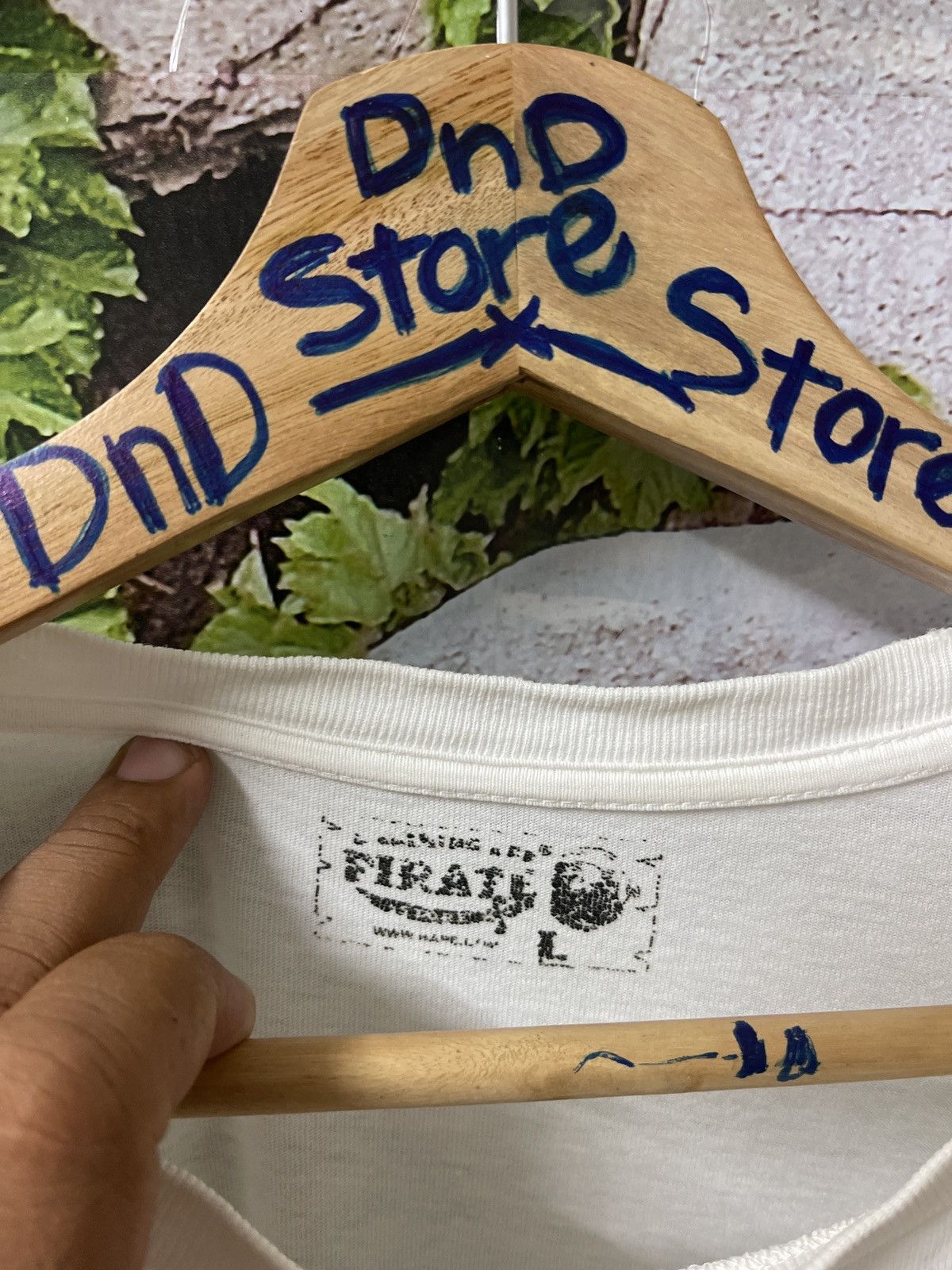 Bape 🇯🇵VINTAGE A BATHING APE PIRATE STORE TEE VERY RARE Size US L / EU 52-54 / 3 - 5 Thumbnail