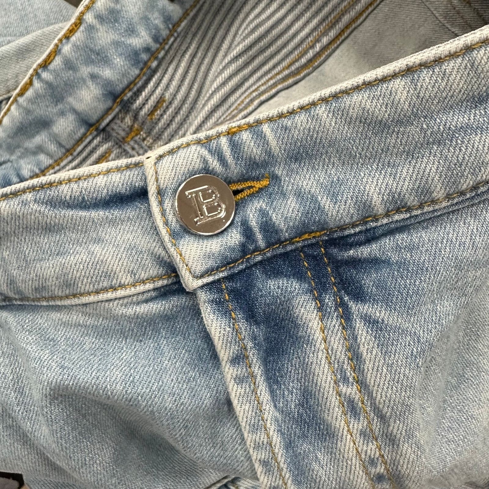 Balmain Balmain Ribbed Slim Multi-Cuts Jeans Bleu Jean Clair size 34 Size US 34 / EU 50 - 10 Thumbnail