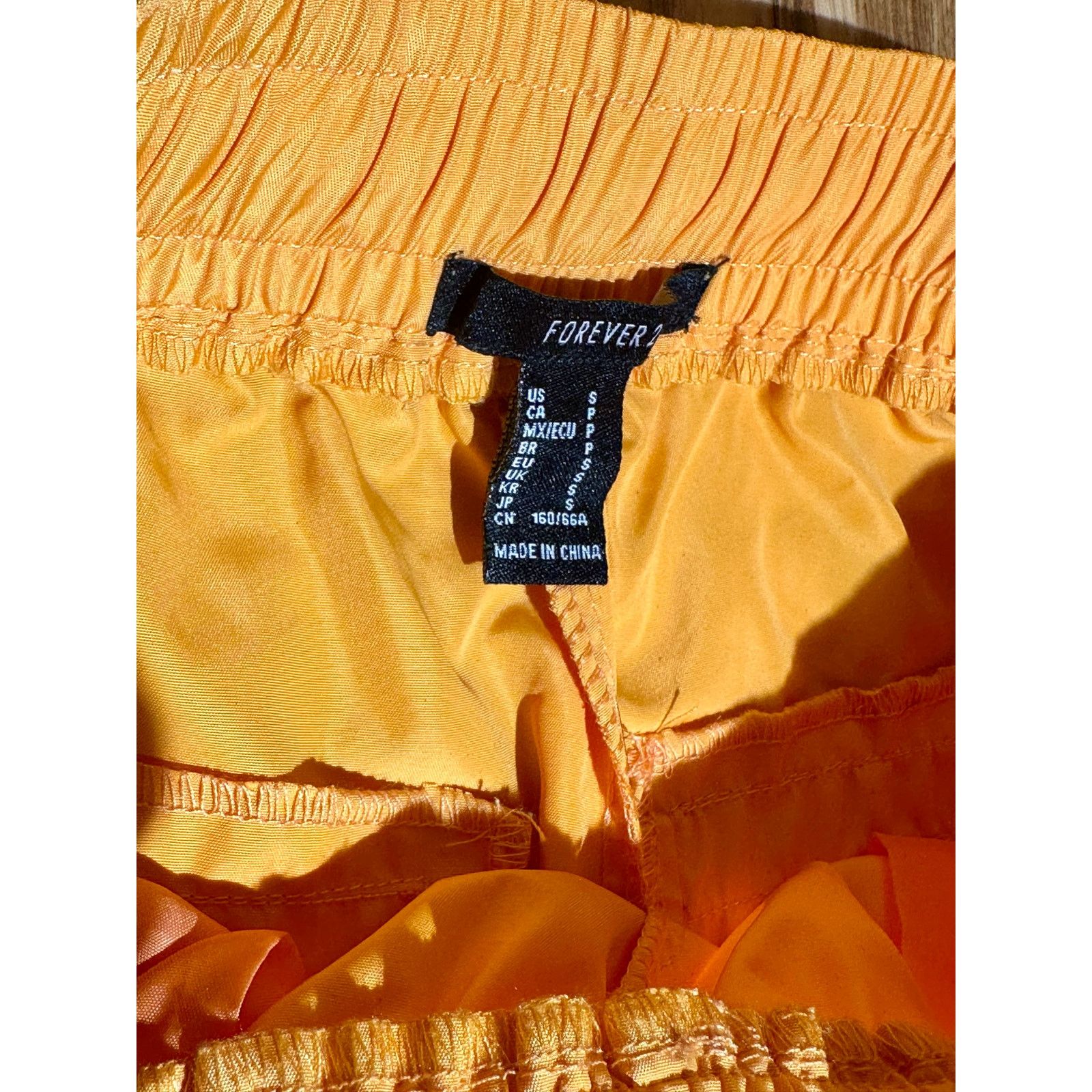 Forever 21 Forever 21 Orange Windbreaker Cargo Pants Size S Size 26" / US 2 / IT 38 - 4 Thumbnail