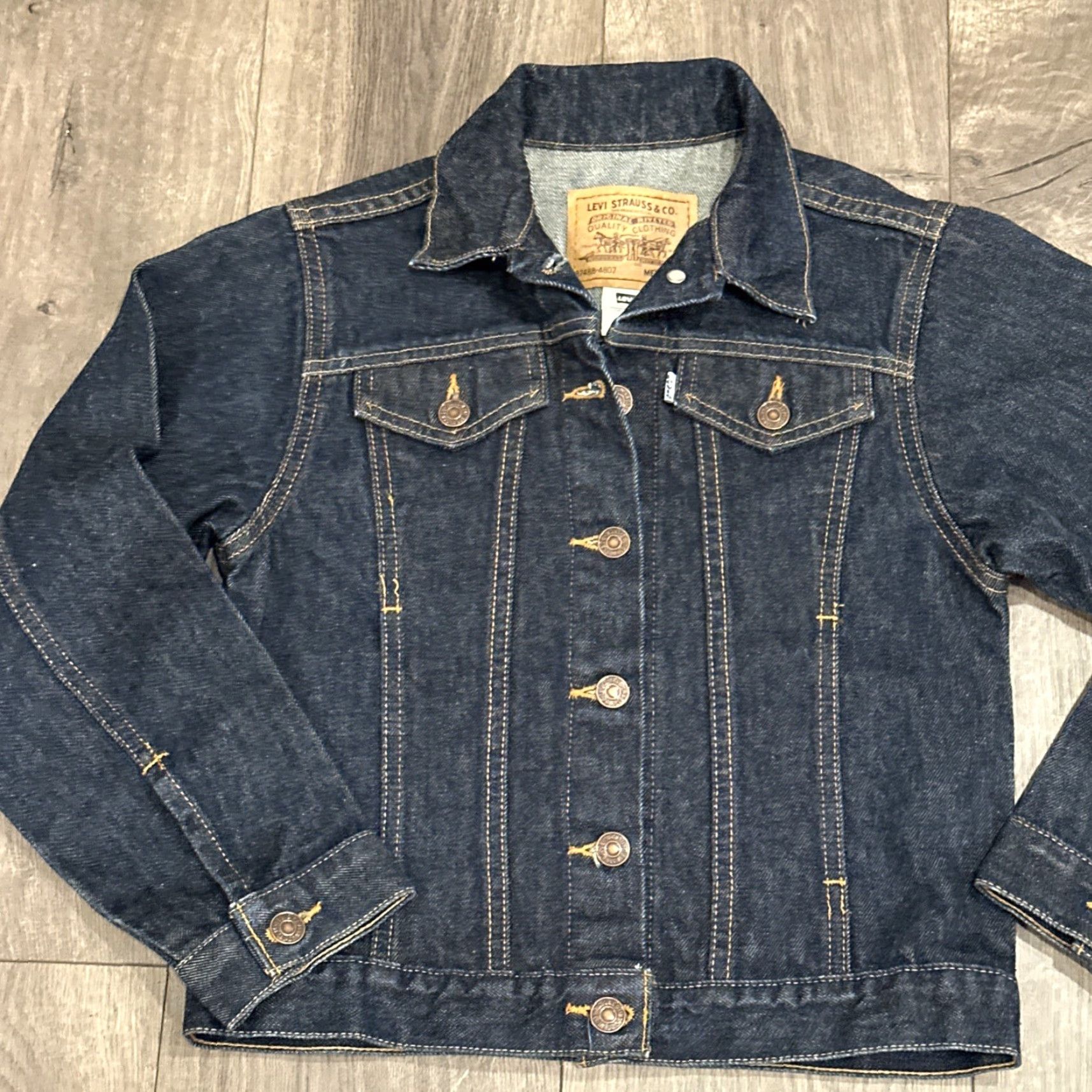 Levi's VINTAGE Levi's Trucker Denim Jacket Medium Blue Dark Wash Biker Womens 90s Size M / US 6-8 / IT 42-44 - 2 Thumbnail