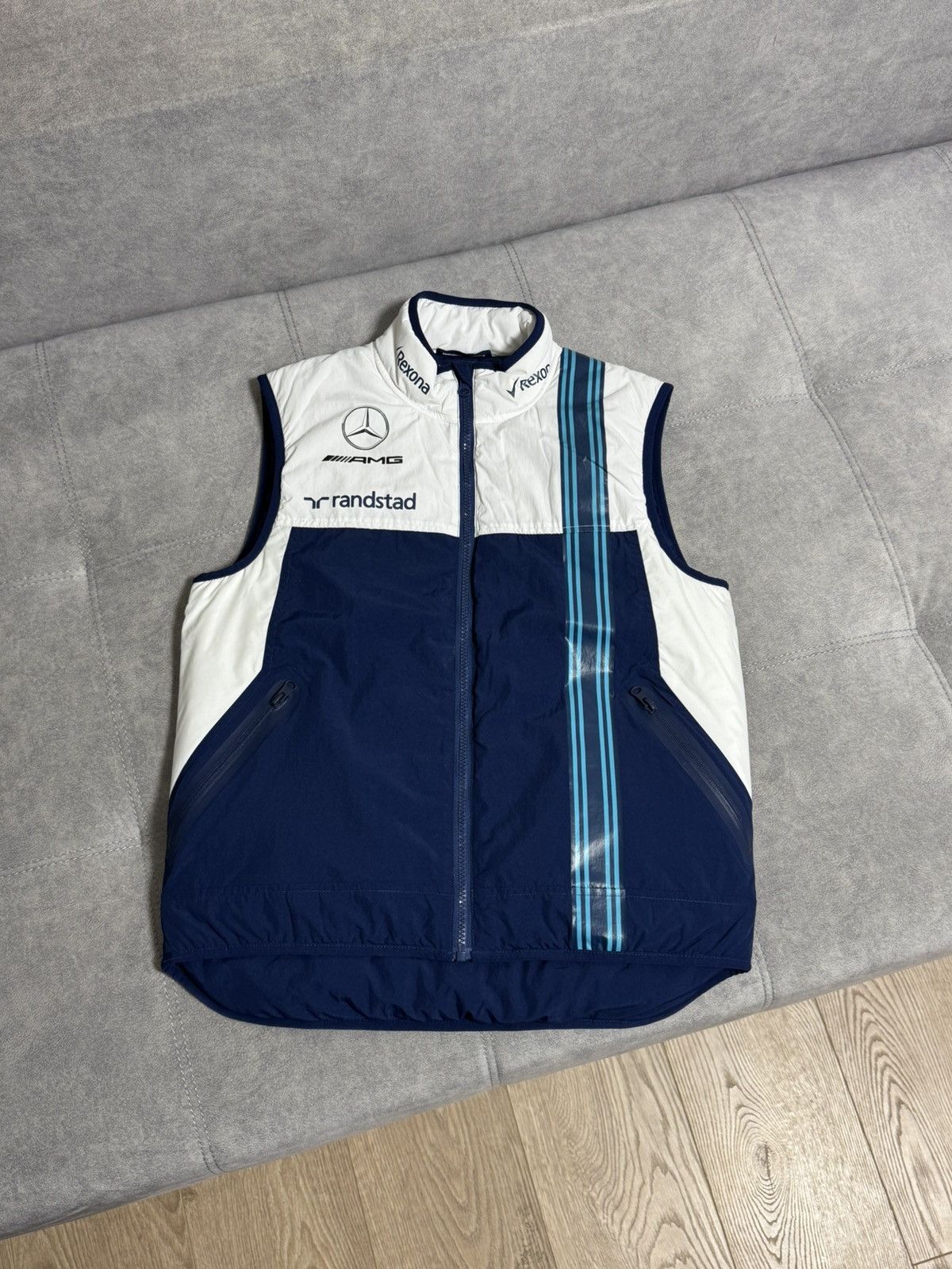 Formula 1 × Mercedes-Benz Hackett Williams Racing Mercedes Benz Formula 1 Vest men’s S Size US S / EU 44-46 / 1 - 3 Thumbnail