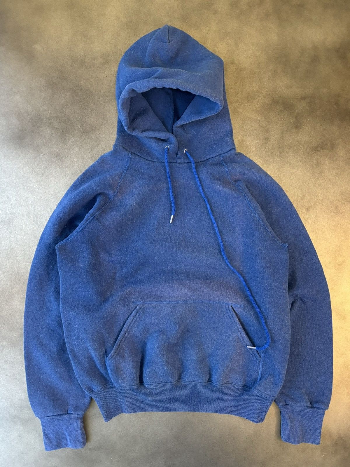 Russell Athletic × Vintage 1980s Bassett Walker Sweatshirt Vintage Hoodie Raglan Faded Size US S / EU 44-46 / 1 - 2 Thumbnail