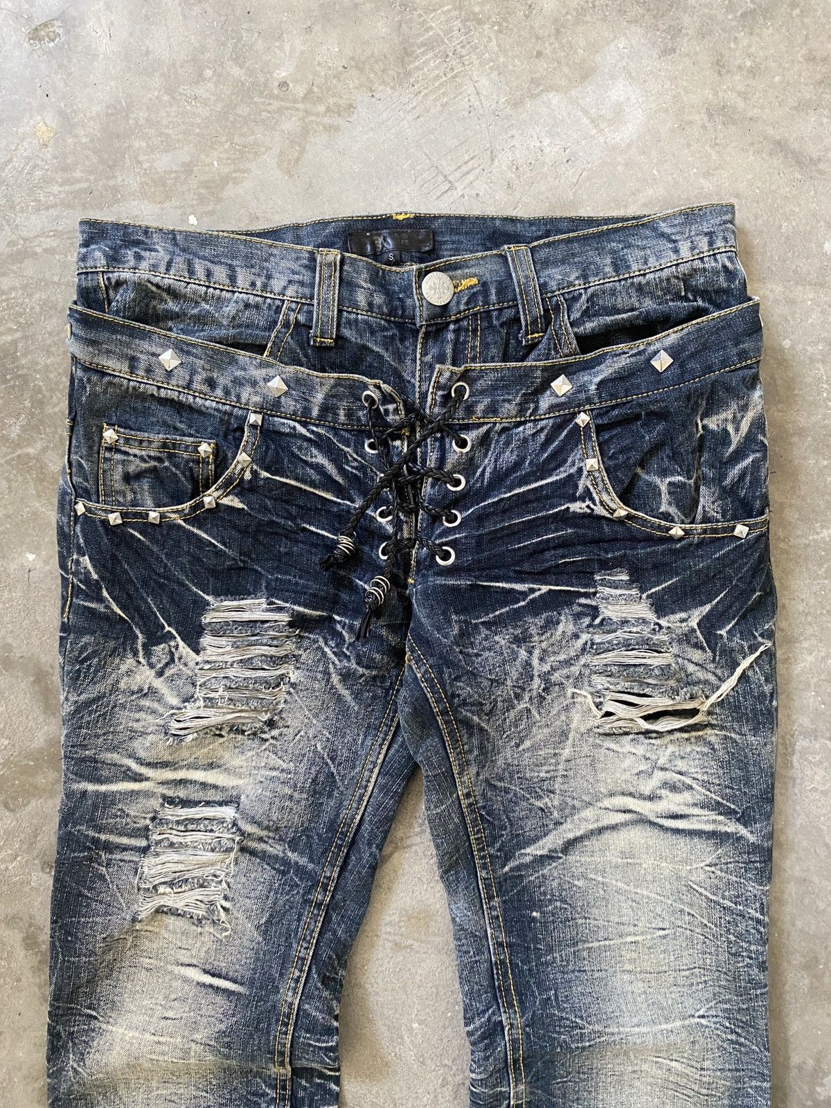 Japanese Brand Black Baccara - Studded Double Waist Clawmark Flare Denim Size US 32 / EU 48 - 2 Thumbnail
