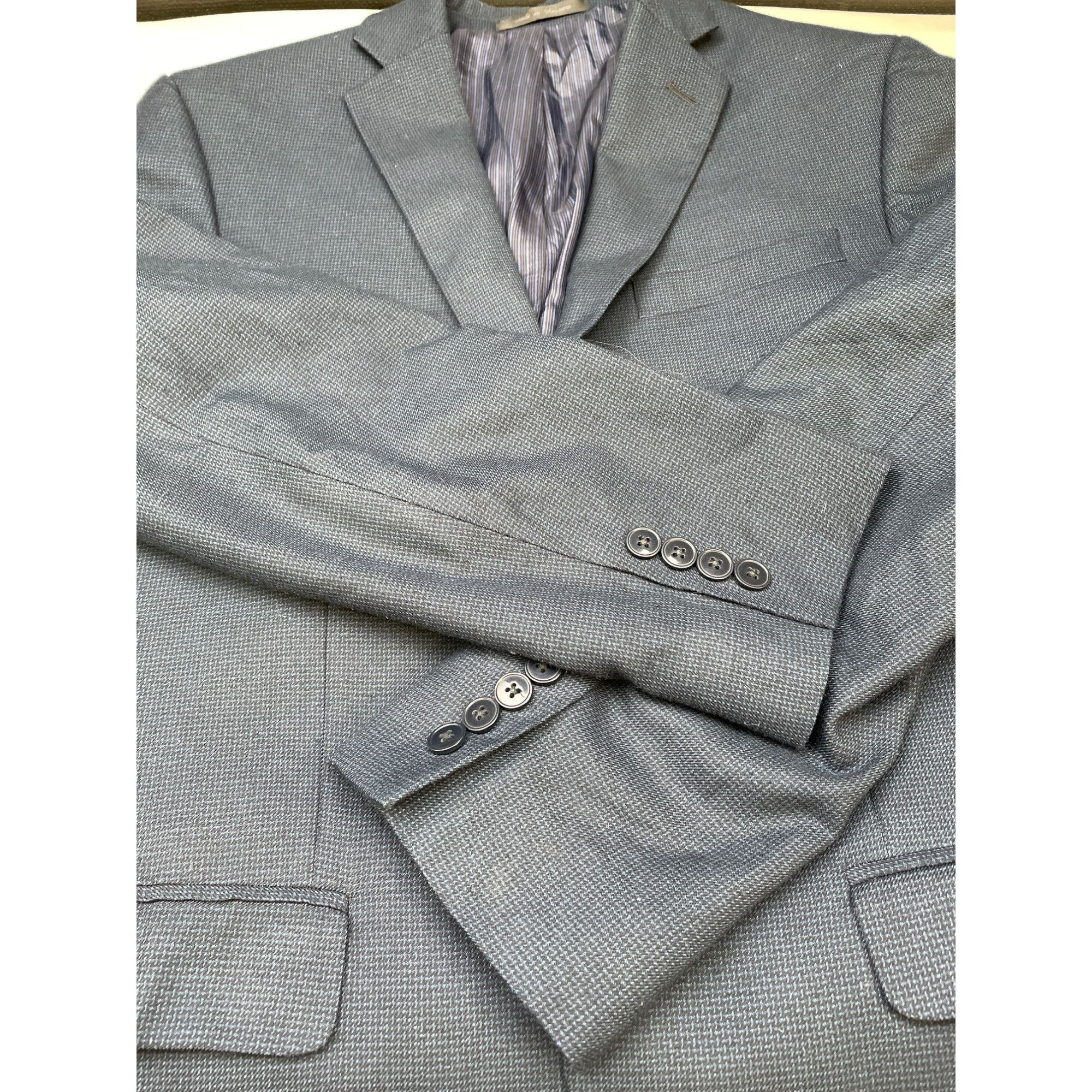 Calvin Klein Calvin Klein Men's Blue Blazer 2 button Closure Size 38R SKU Size 38R - 7 Thumbnail