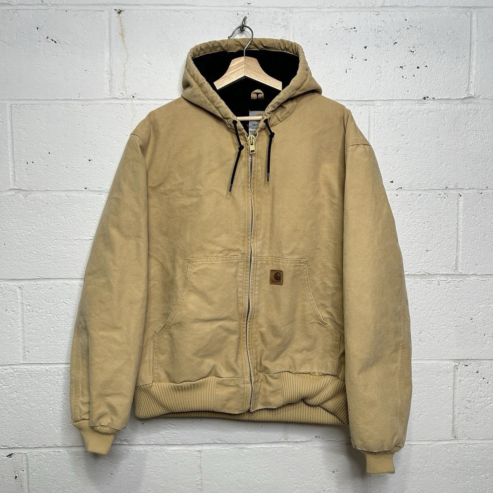 Carhartt Vintage Carhartt Quilted Hooded Active Jacket “Wheat” J130 Size US L / EU 52-54 / 3 - 1 Thumbnail