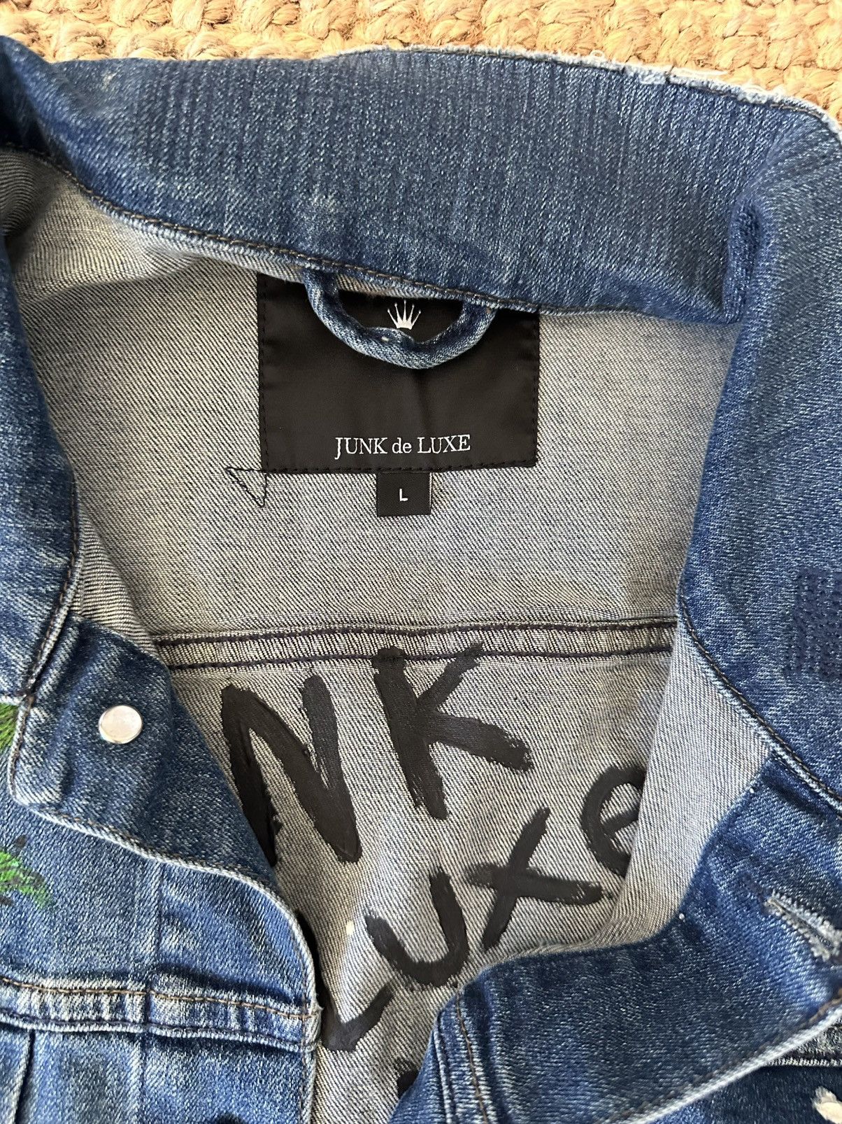 JUNK de LUXE JUNK DE LUXE DISTRESSED DENIM JACKET HAND-PAINTED SIZE L Size L / US 10 / IT 46 - 3 Thumbnail