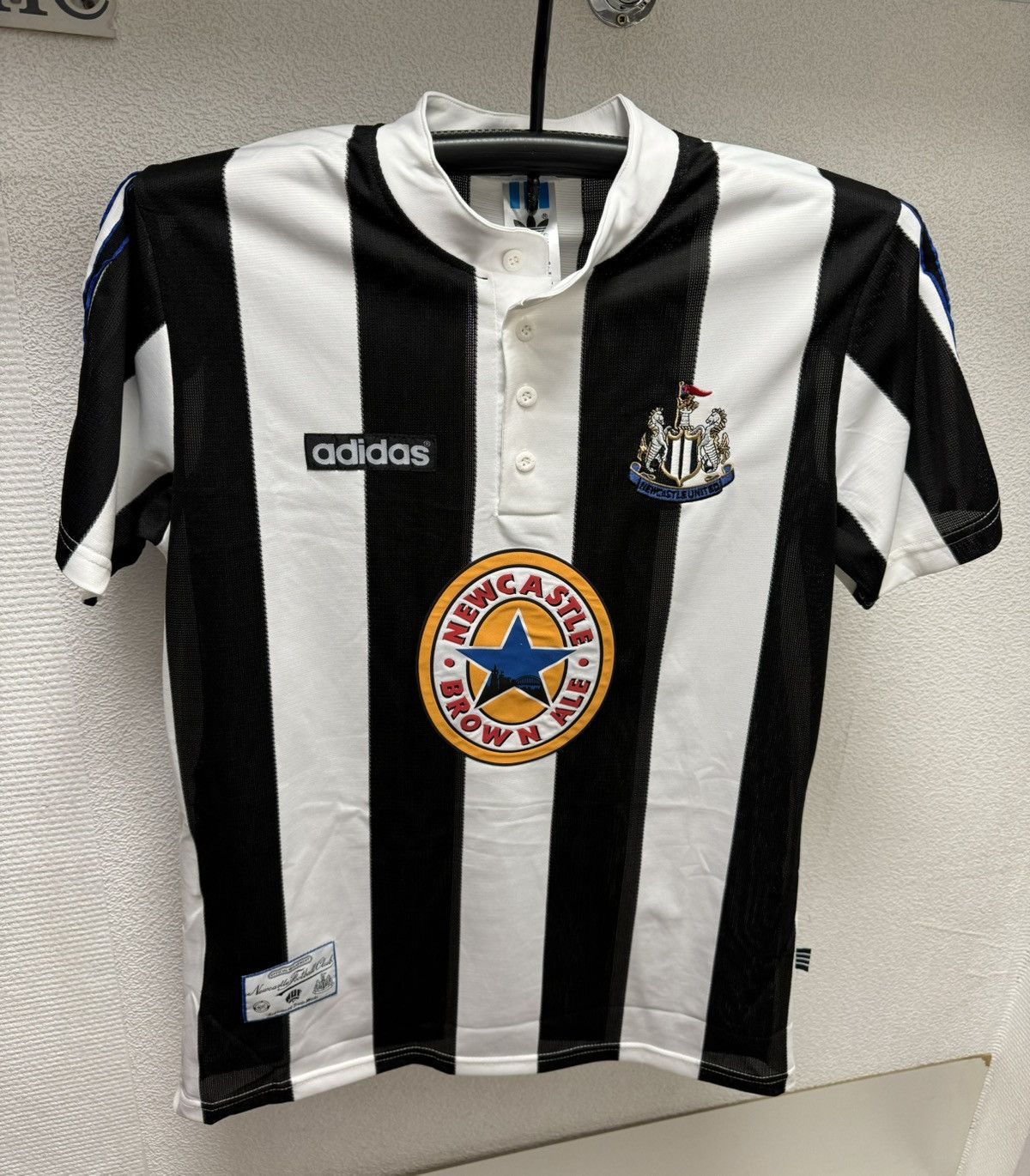 Vintage Newcastle adidas vintage soccer jersey 1995/96 L sz Size US M / EU 48-50 / 2 - 1 Thumbnail