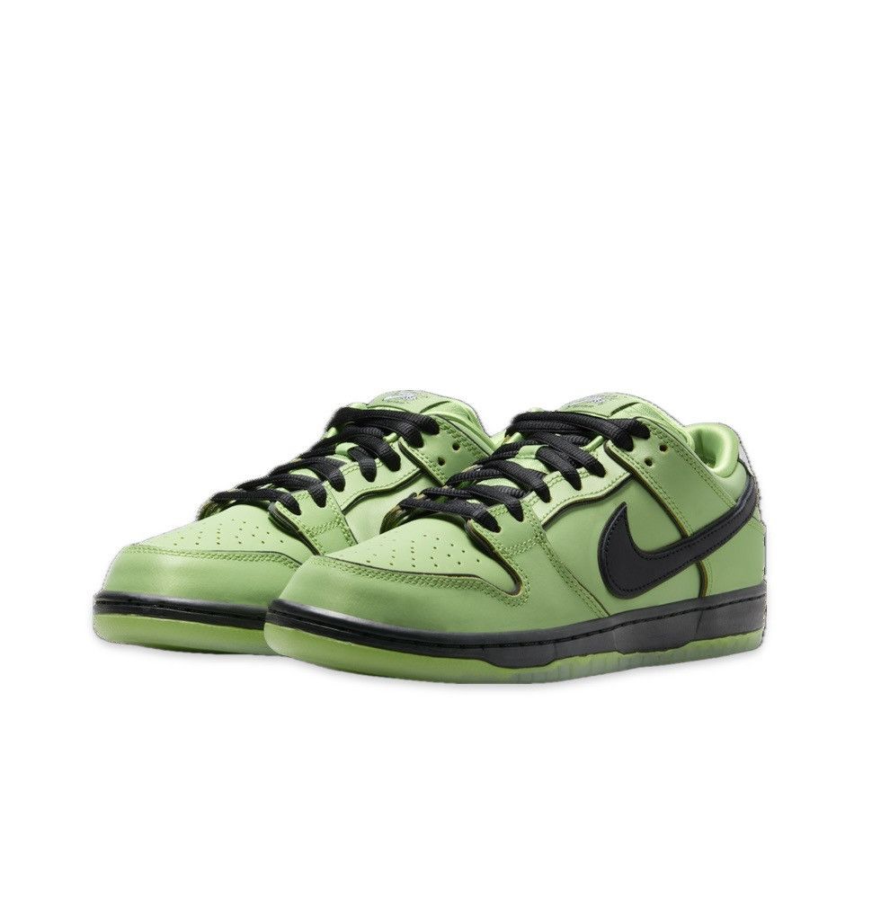 Nike Nike SB Dunk power puff girl Size US 10 / EU 43 - 1 Thumbnail