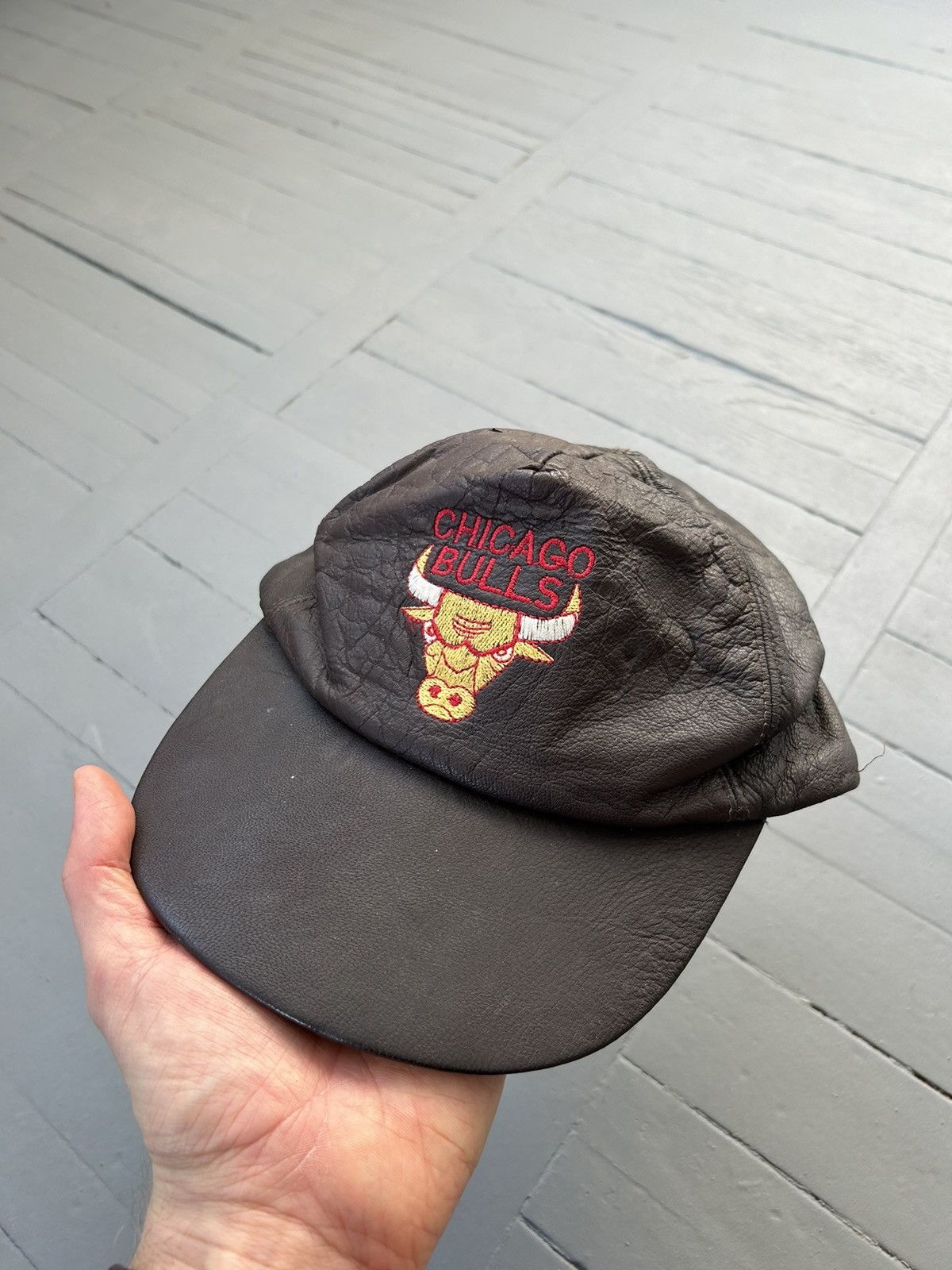 NBA NBA Chicago Bulls leather cap vintage Size ONE SIZE - 2 Thumbnail