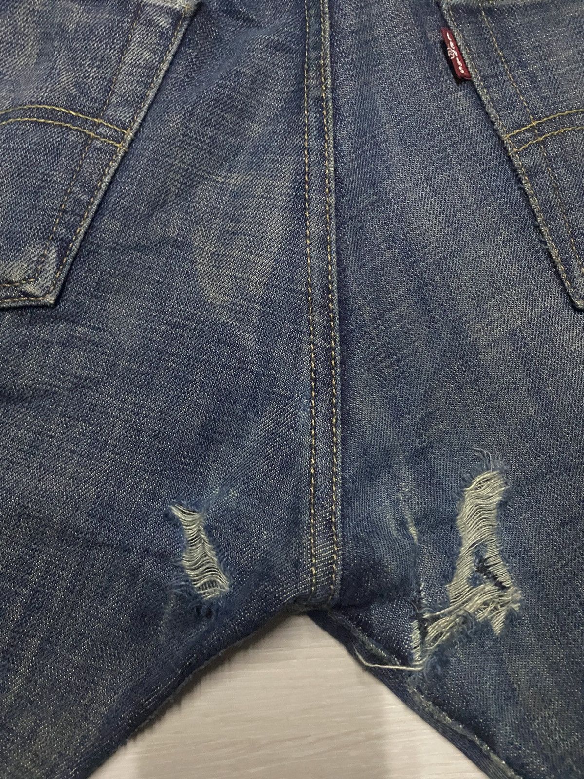 Levi's Vintage Levis 501 Y2K Mud Wash Distressed Loose Jeans Size US 30 / EU 46 - 15 Thumbnail