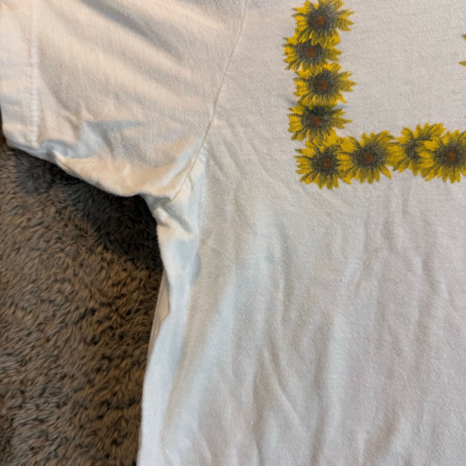 Vintage Vintage Love Sunflower Spellout Graphic Tee T Shirt L Size L / US 10 / IT 46 - 4 Thumbnail