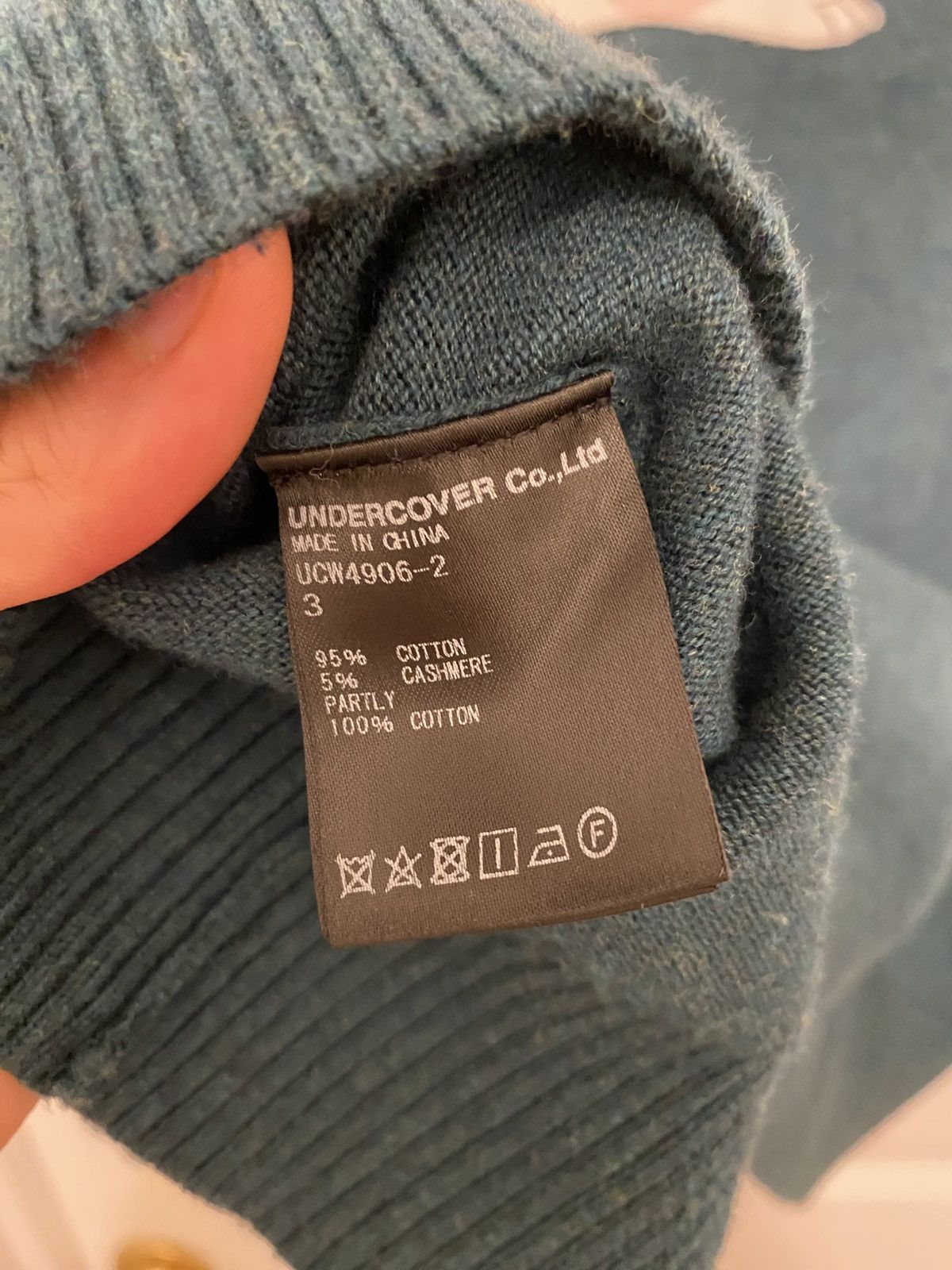 Undercover 19ss creamy mami computer and sickle cashmere sweater Size US M / EU 48-50 / 2 - 7 Thumbnail