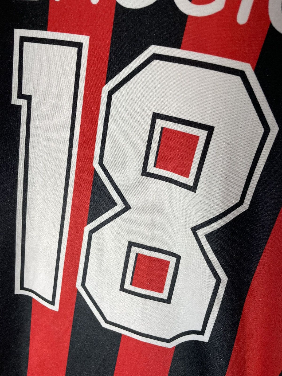 Vintage Baggio #18 Milan retro y2k jersey 90s Size US XL / EU 56 / 4 - 5 Thumbnail