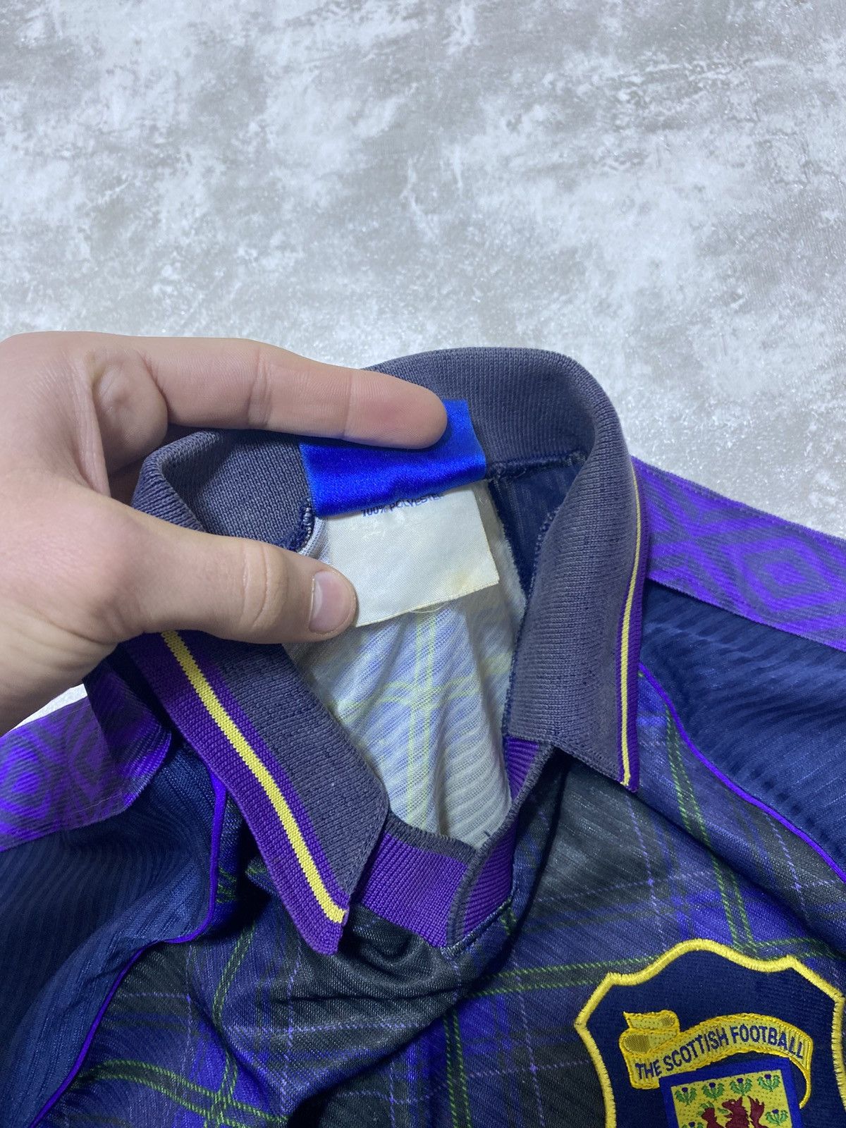 Umbro Vintage 1996 Scotland Away Shirt Umbro Tartan Pattern Rare Size US L / EU 52-54 / 3 - 8 Thumbnail
