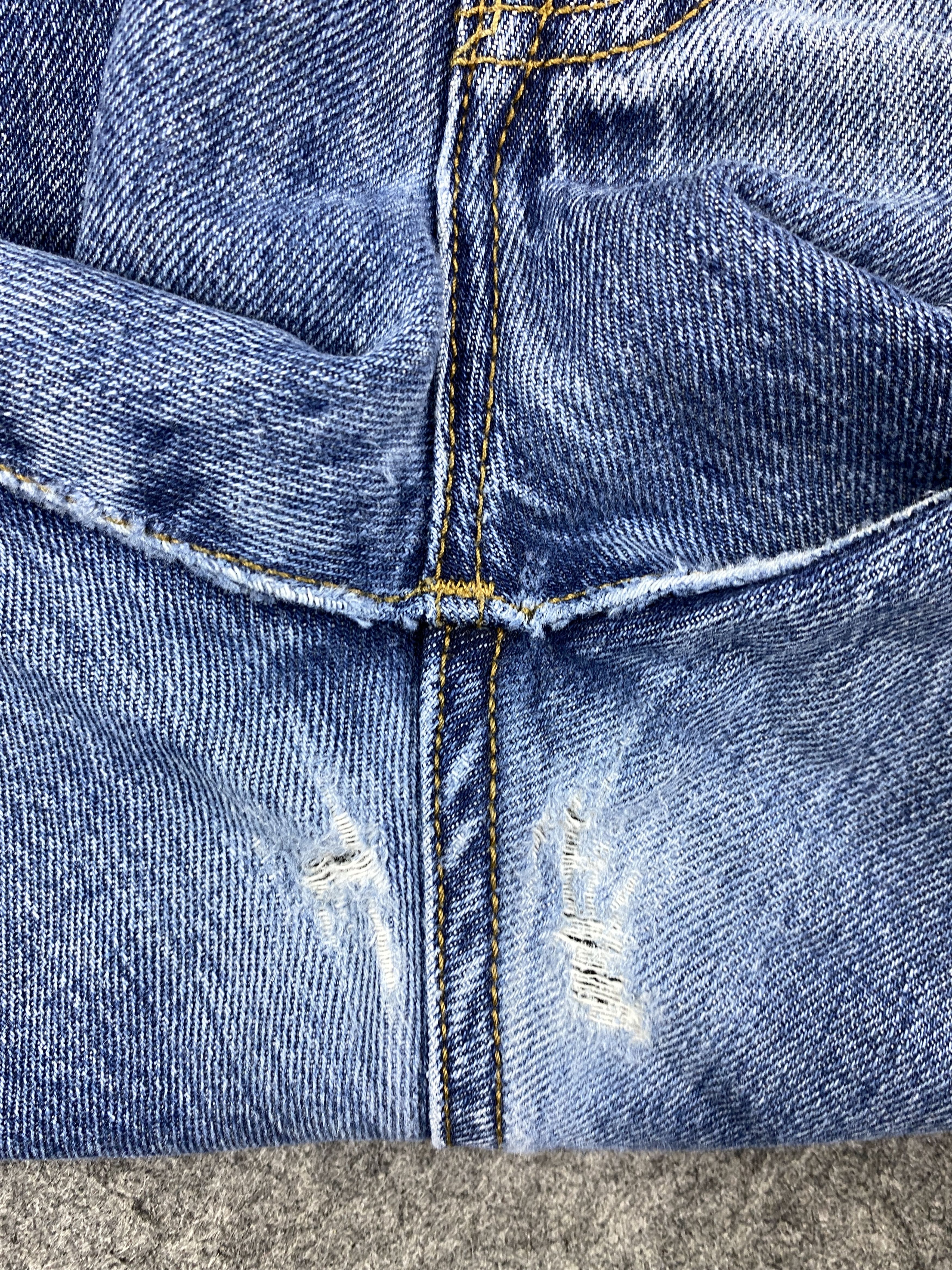 Levi's Distressed Blue Vintage Levi's 501 39x29.5 Denim -JN1657 Size US 39 - 11 Thumbnail