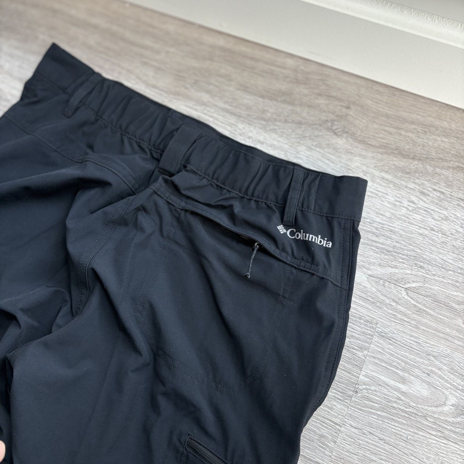 Columbia Columbia Mens Hiking Pants 32x42 Black Stretch Zip Pockets Size 32" / US 10 / IT 46 - 11 Thumbnail