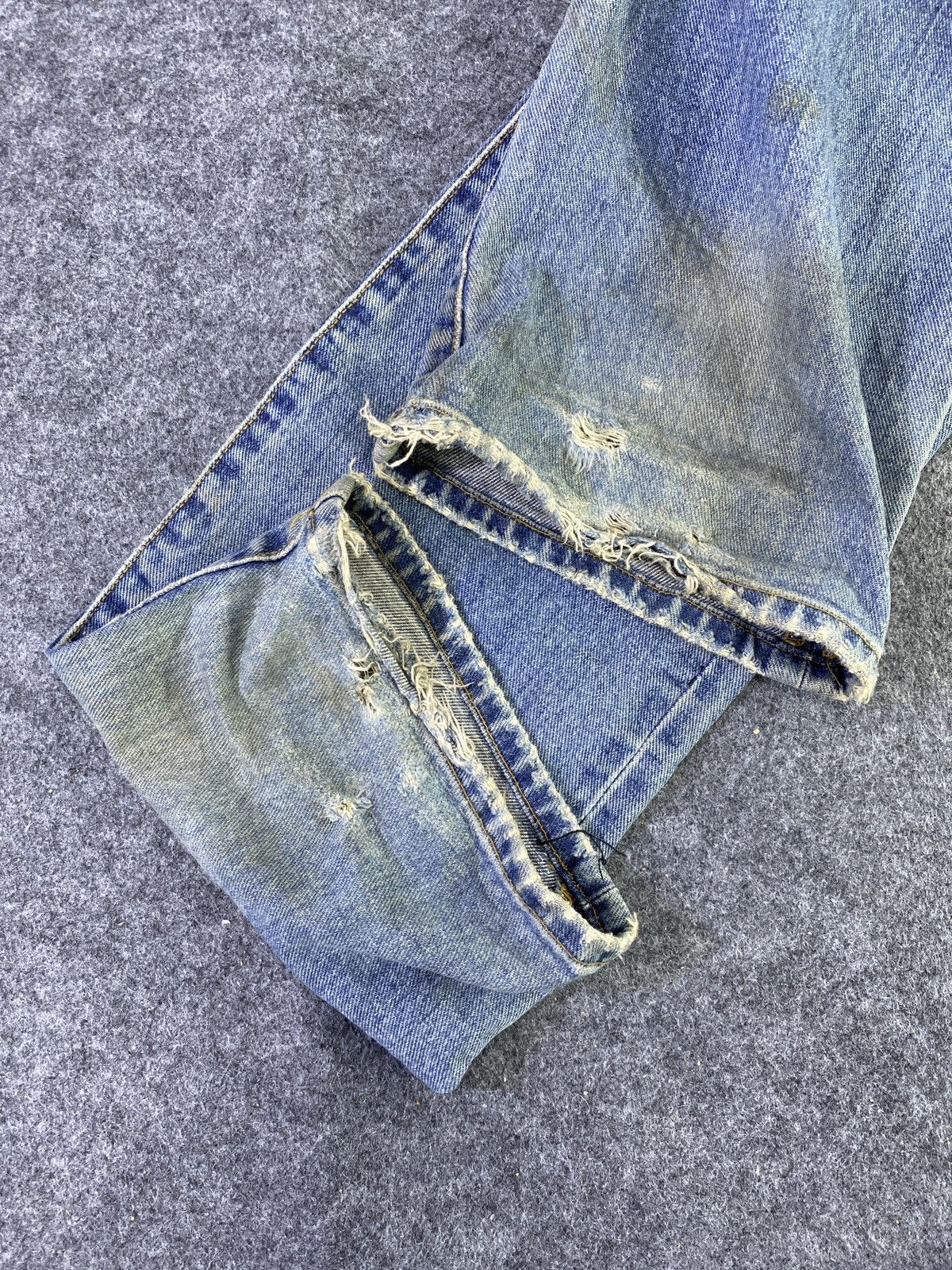 Japanese Brand × Jean Hard Edge Distressed Blue Wash Jeans - J965 Size US 30 / EU 46 - 11 Thumbnail