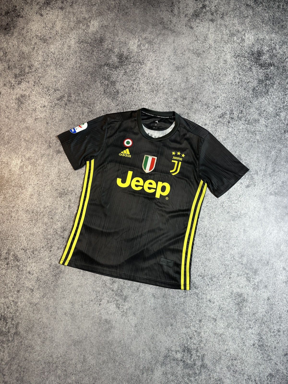 Adidas Adidas Parley Juventus 7 Ronaldo Soccer Jersey Blokecore Size US S / EU 44-46 / 1 - 3 Thumbnail