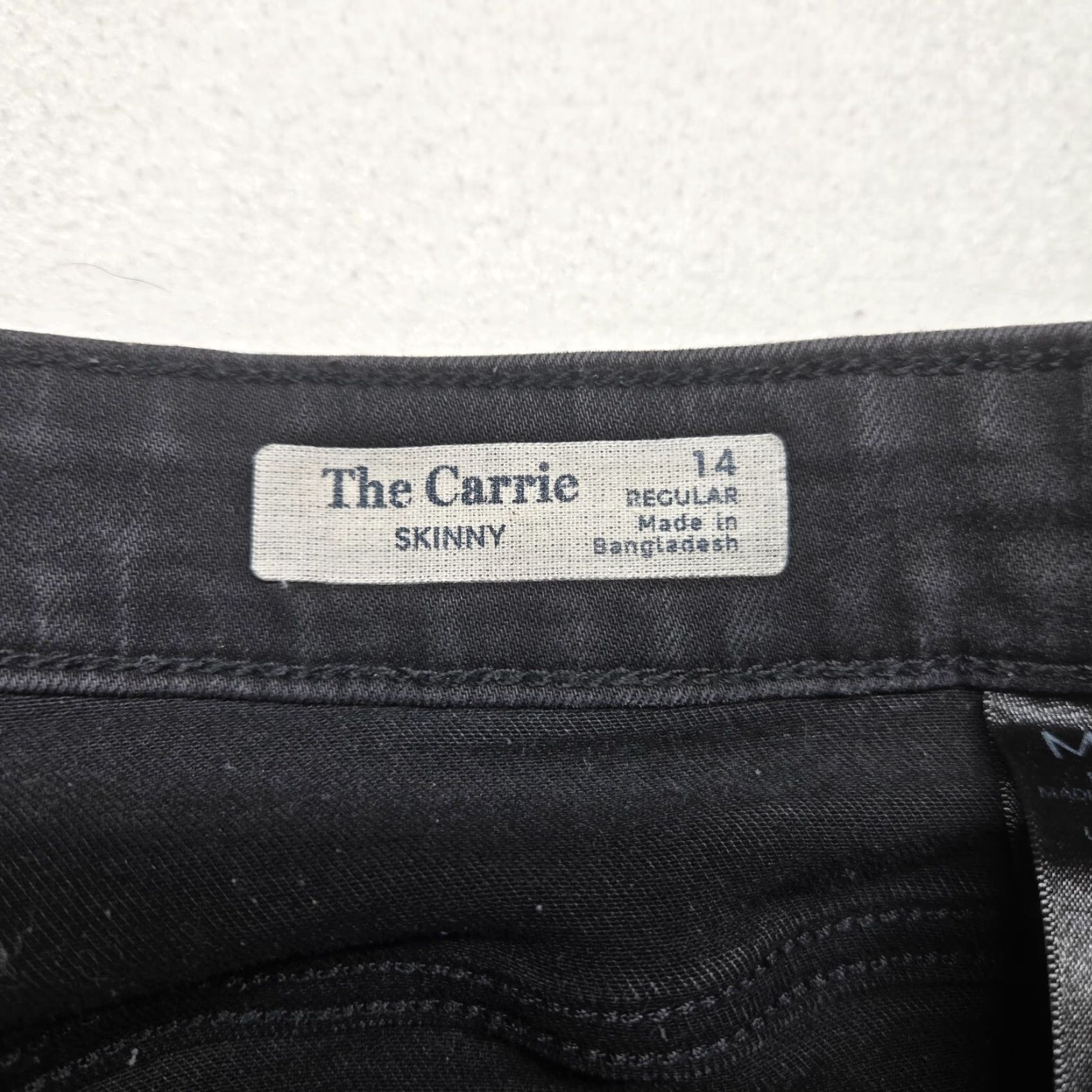 Marks & Spencer M&S Carrie Skinny Jeans Black Pants Women's Size 14 Regular Jeans Skinny High Rise 28 in Inner Leg Slimming Womens Size 36" / US 14 / IT 50 - 3 Thumbnail