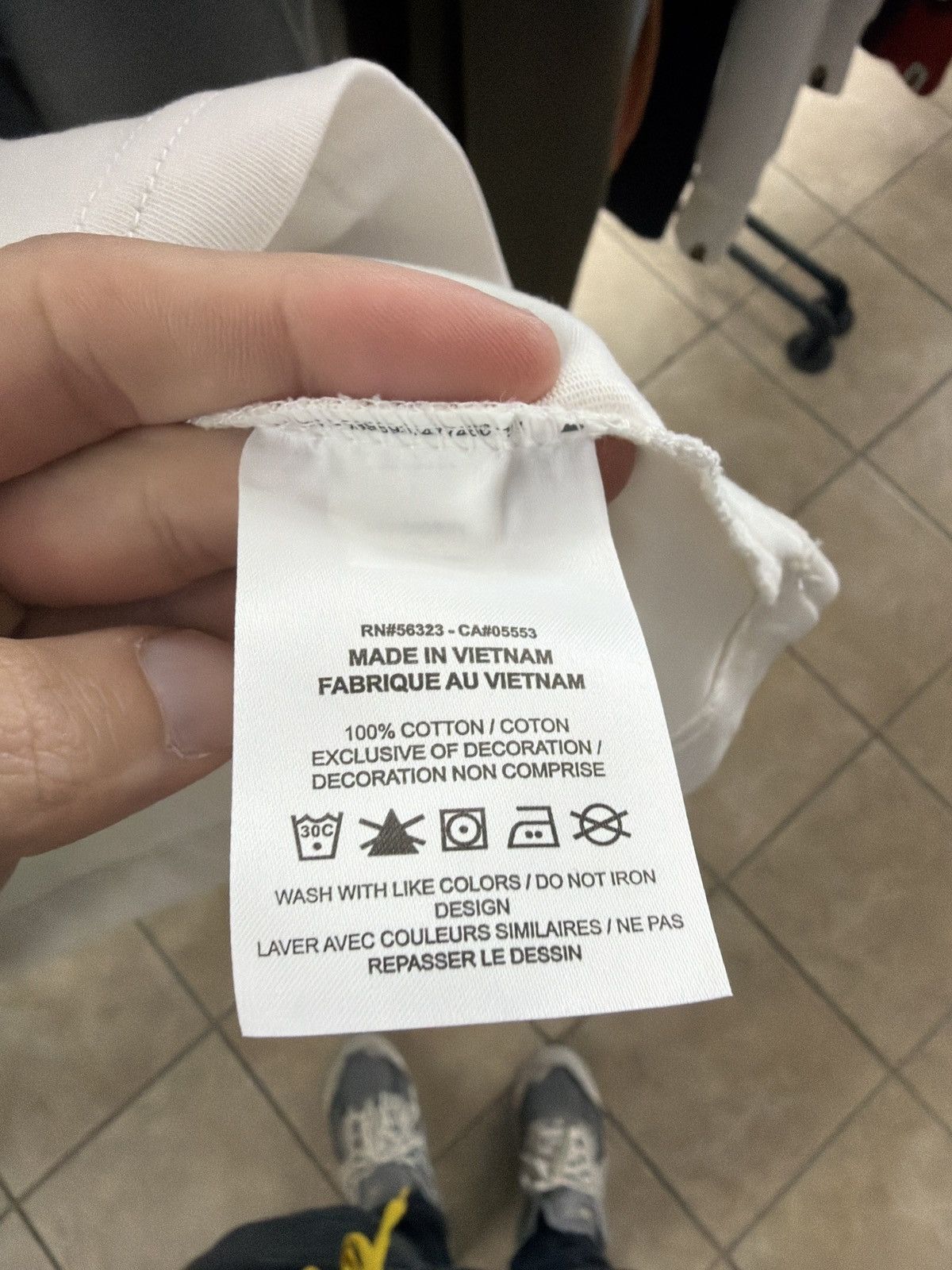 Off-White OFF-WHITE X Jordan Logo T-shirt Sail Size L Brand new Size US L / EU 52-54 / 3 - 13 Thumbnail