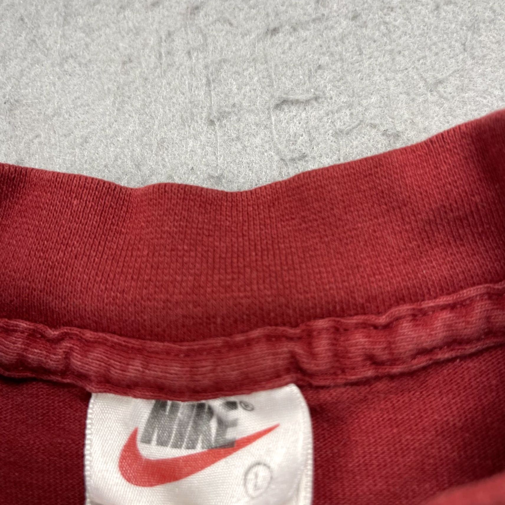 Nike VINTAGE Nike Shirt Mens Large Red Sunday Tiger Woods Golf Mock Neck Tee Logo 90s Size US L / EU 52-54 / 3 - 4 Thumbnail