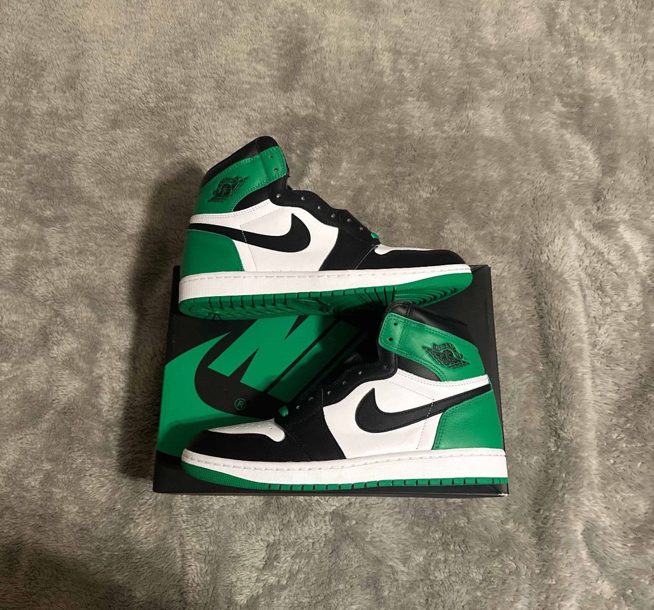 Jordan Brand × Nike Jordan 1 Size US 10 / EU 43 - 1 Thumbnail
