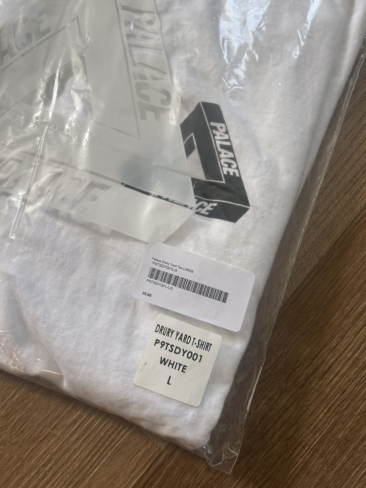 Palace Palace Drury Yard Tri Ferg Tee Size US L / EU 52-54 / 3 - 7 Thumbnail